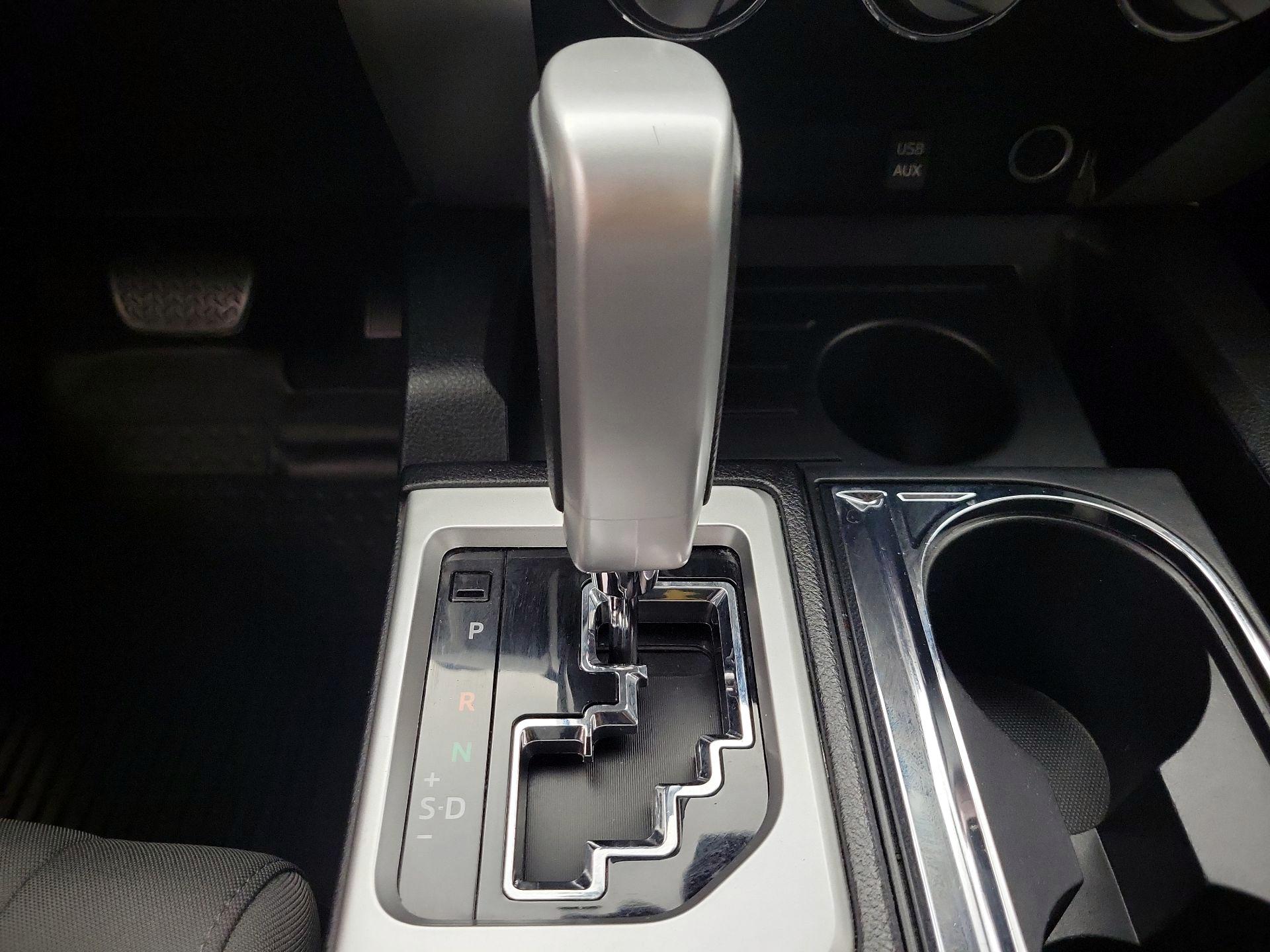 Thumbnail: 2018 Toyota Tundra - 17