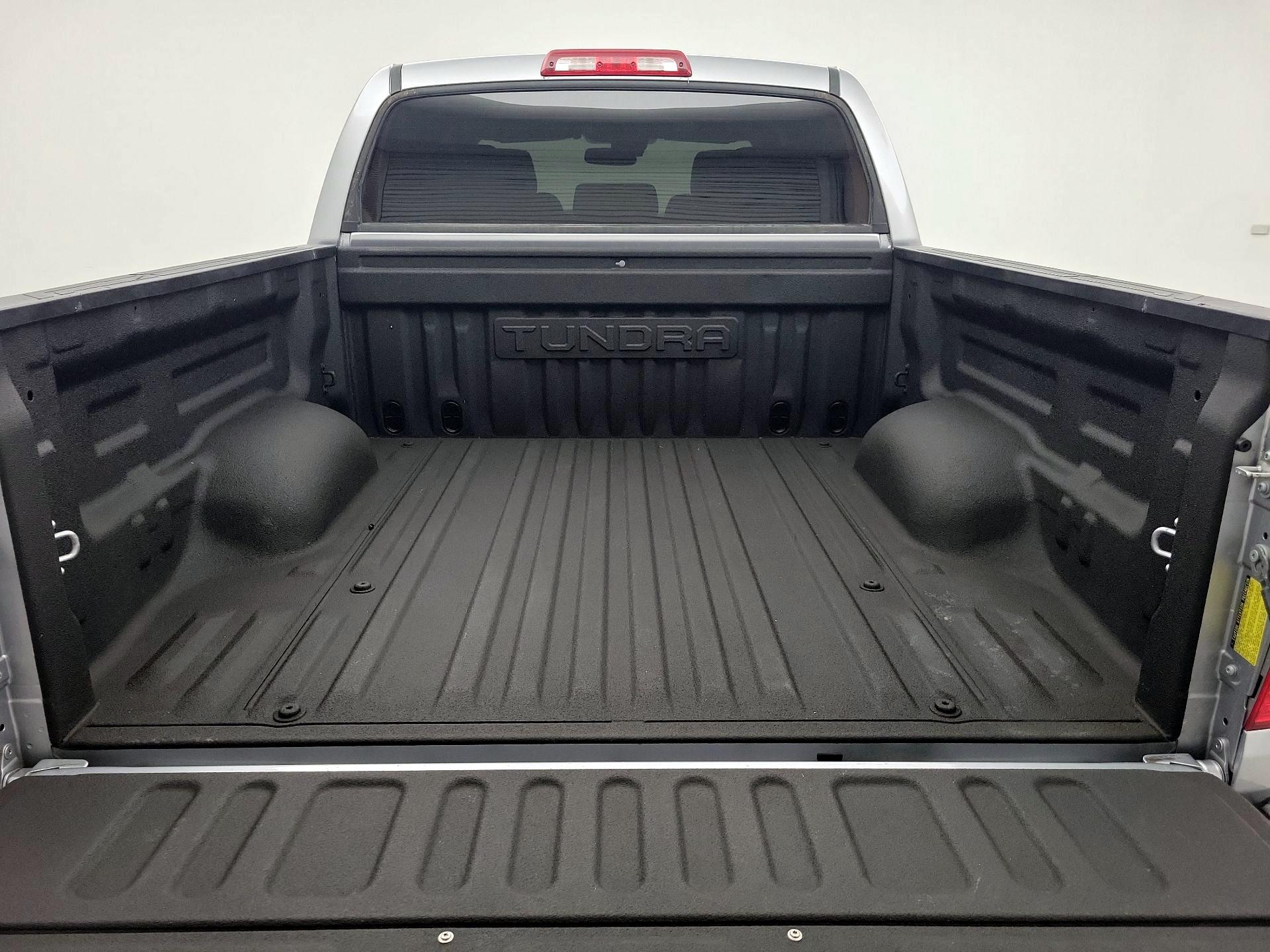 Thumbnail: 2018 Toyota Tundra - 20