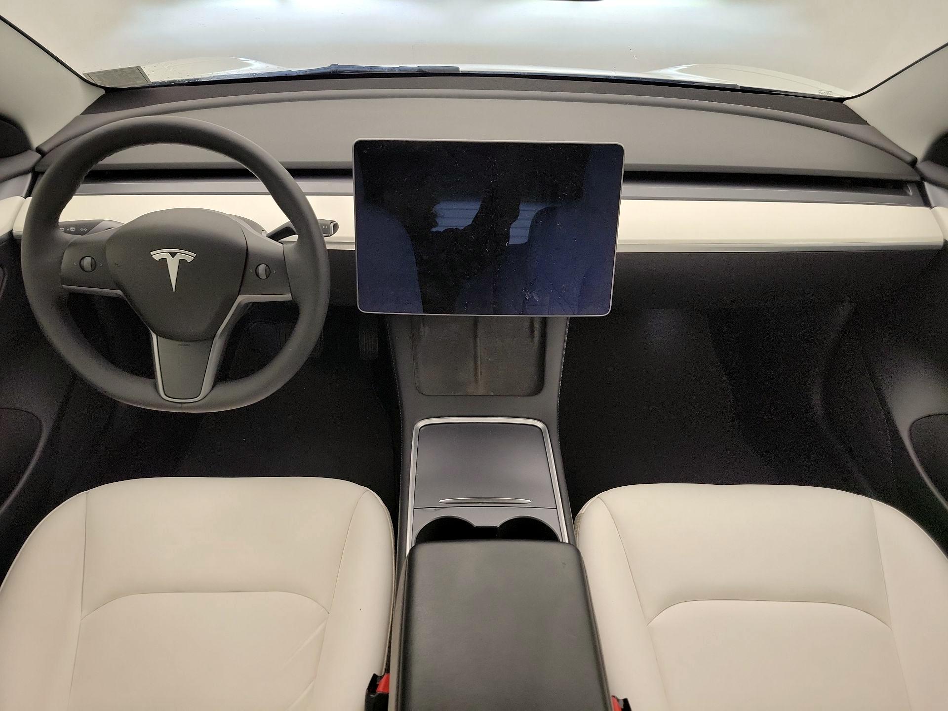 Thumbnail: 2022 Tesla Model 3 - 9