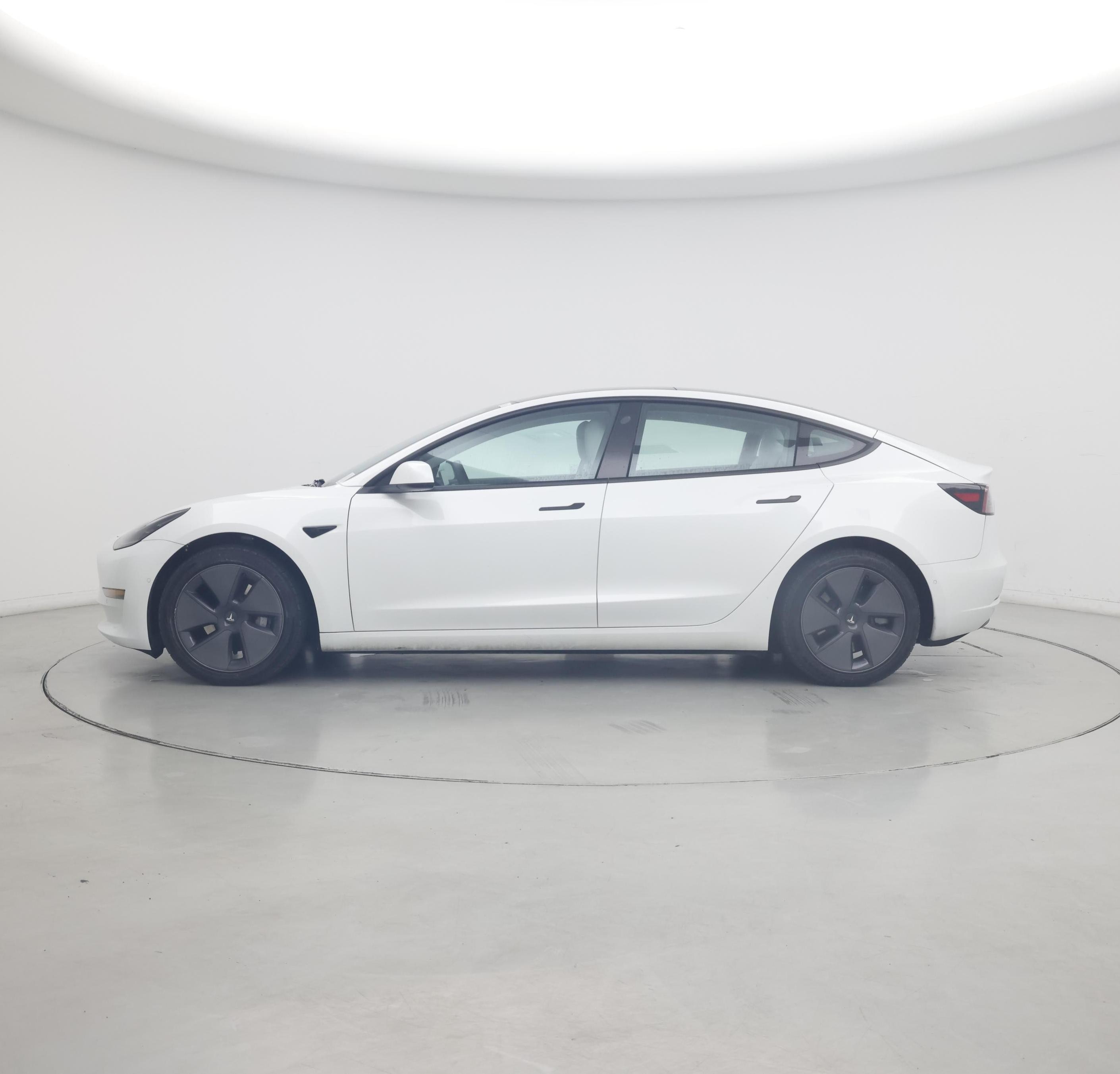 Thumbnail: 2022 Tesla Model 3 - 3