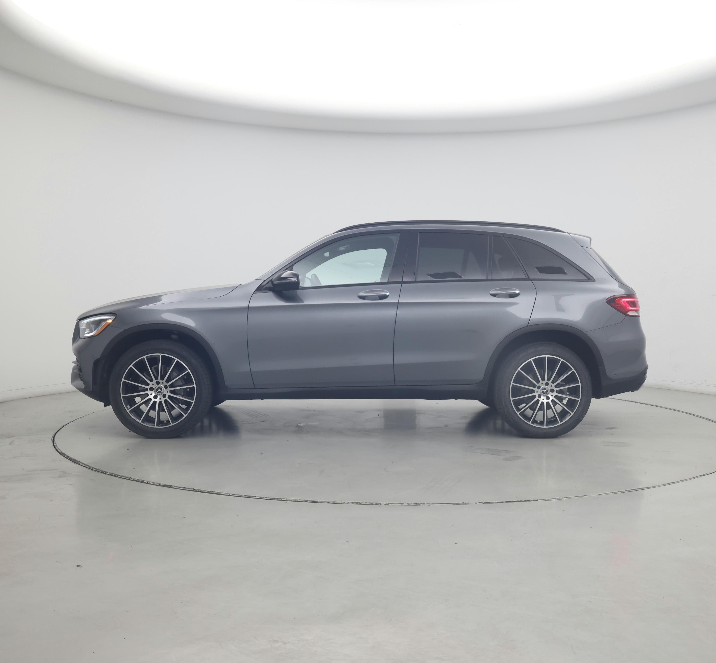 Thumbnail: 2021 Mercedes-Benz GLC - 3