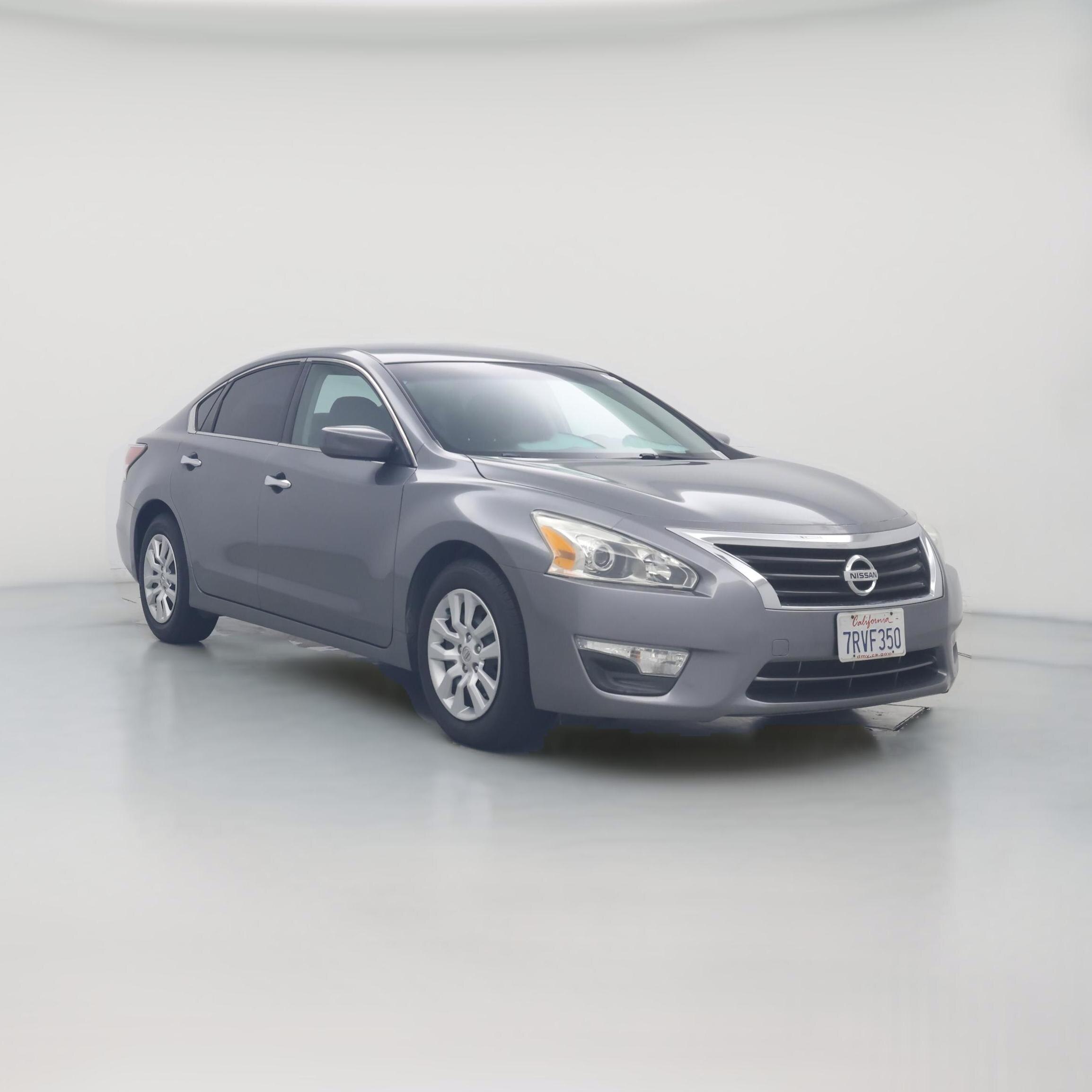 Thumbnail: 2015 Nissan Altima - 1