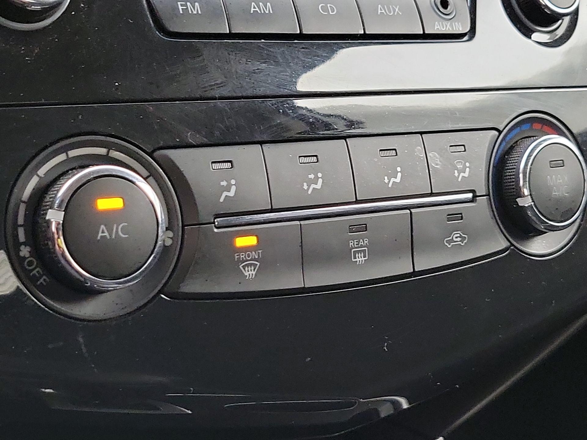 Thumbnail: 2015 Nissan Altima - 15