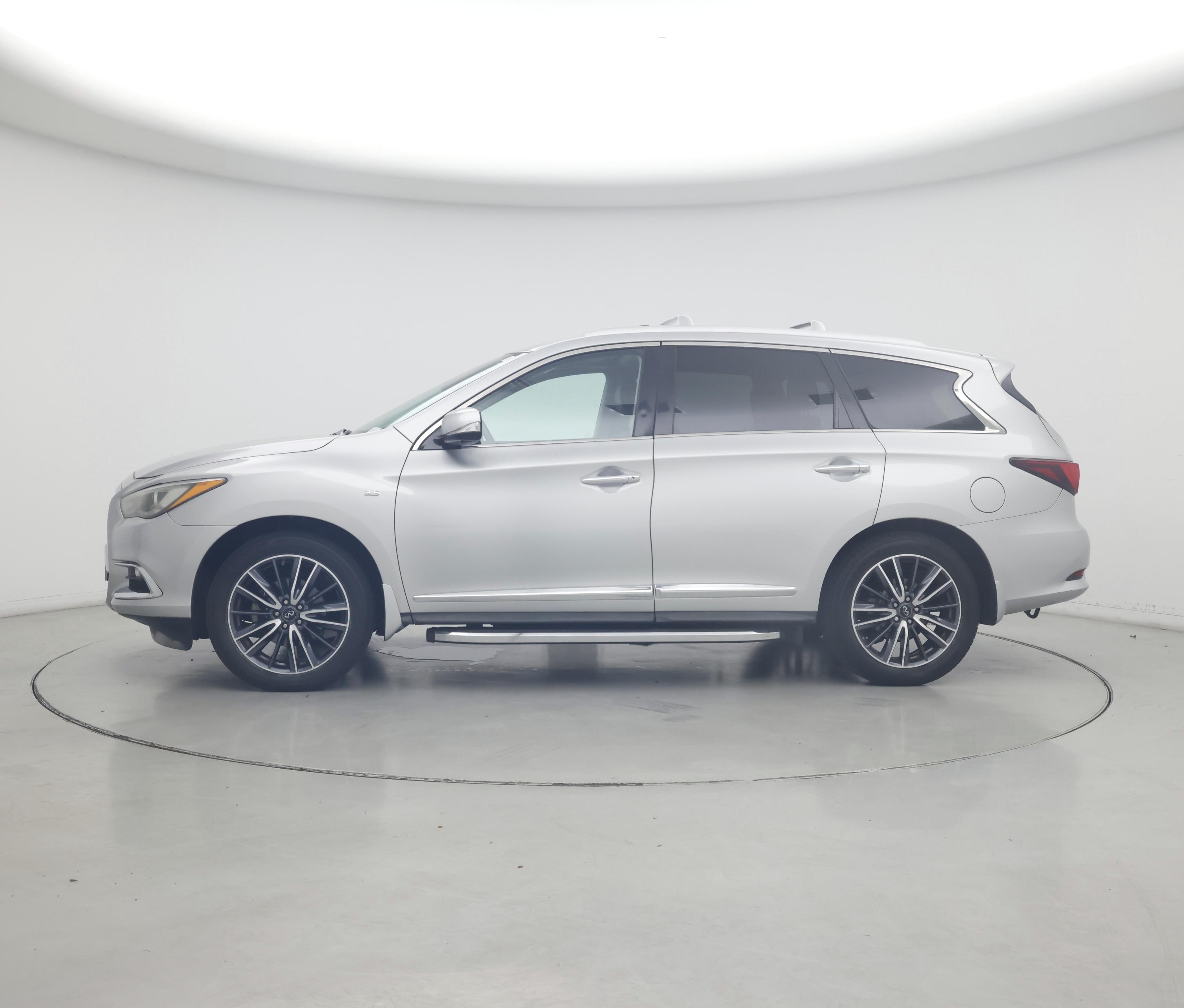 Thumbnail: 2017 INFINITI QX60 - 3