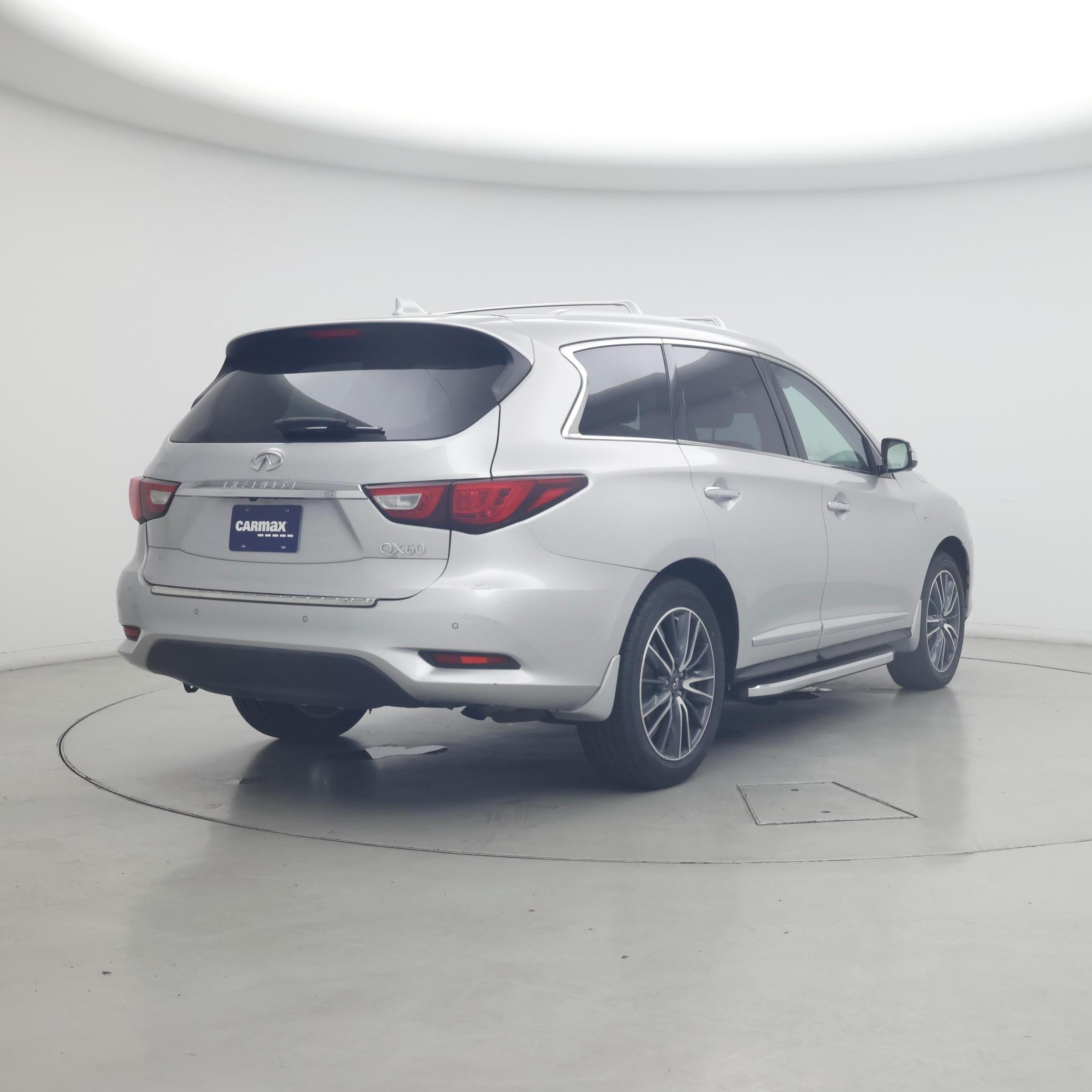 Thumbnail: 2017 INFINITI QX60 - 8