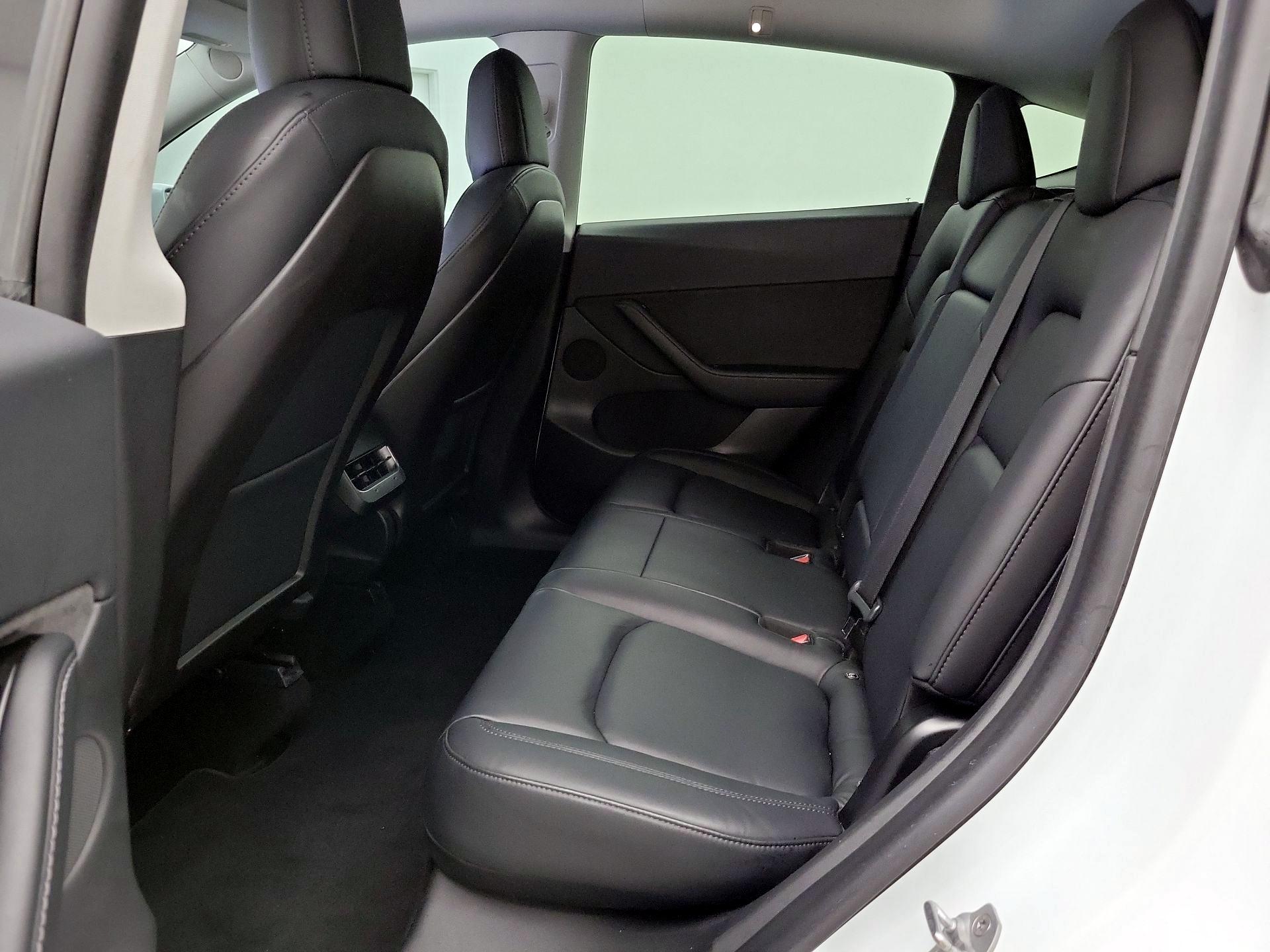 Thumbnail: 2020 Tesla Model Y - 19