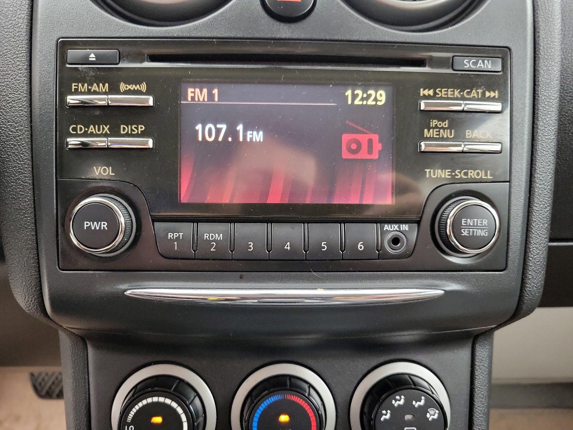 Thumbnail: 2014 Nissan Rogue - 15