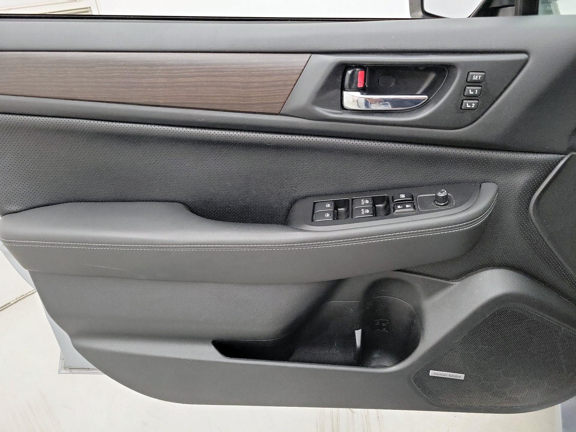 Thumbnail: 2015 Subaru Legacy - 12