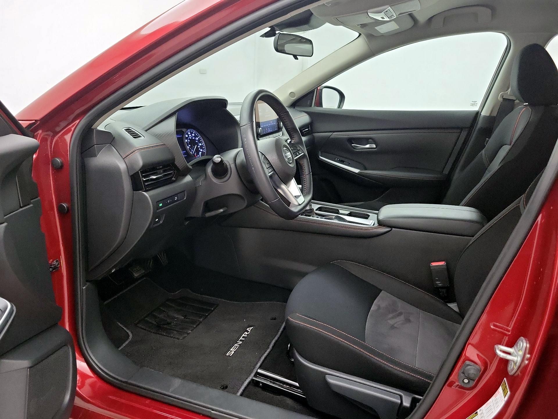 Thumbnail: 2020 Nissan Sentra - 11
