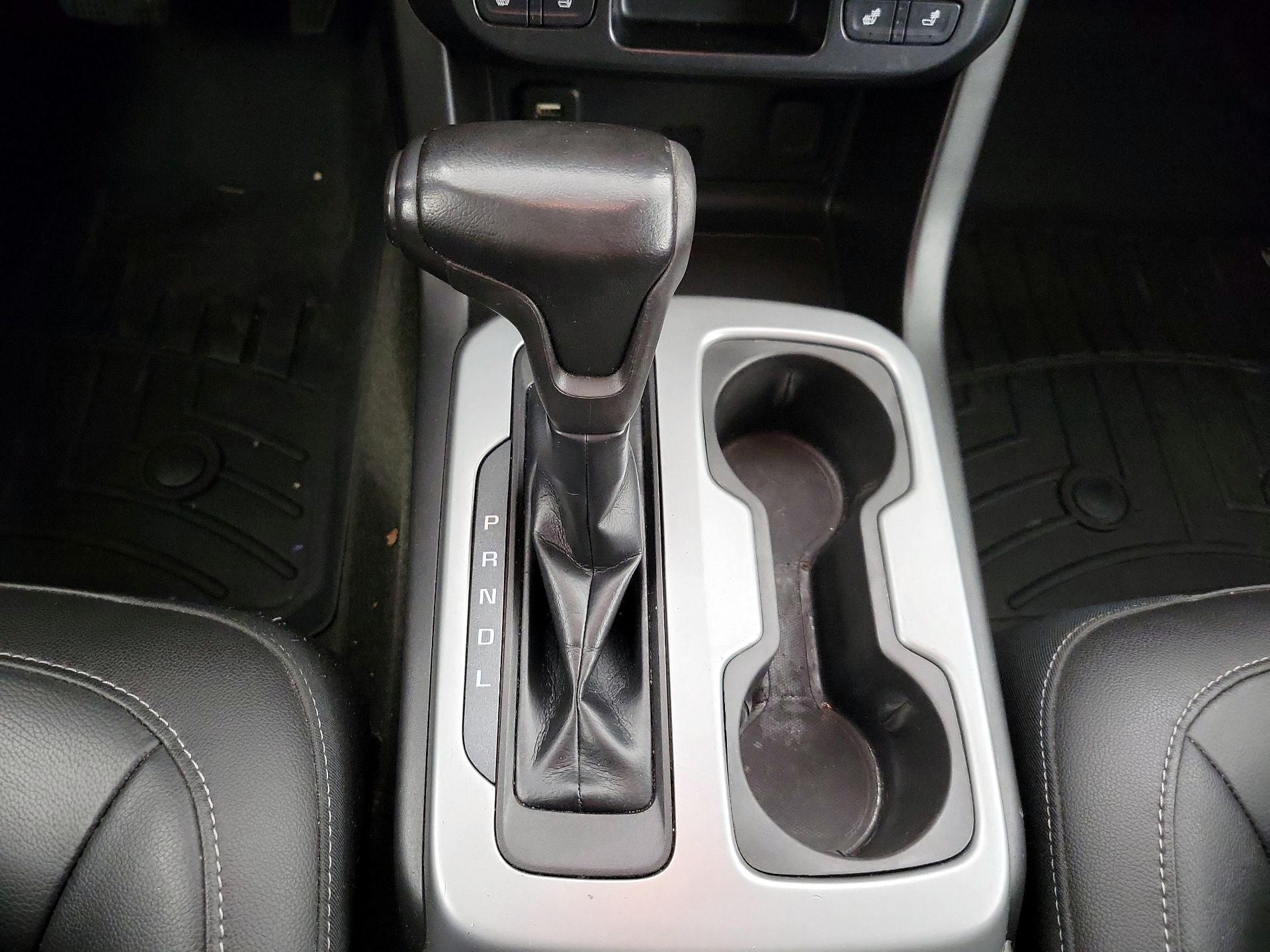 Thumbnail: 2018 Chevrolet Colorado - 18
