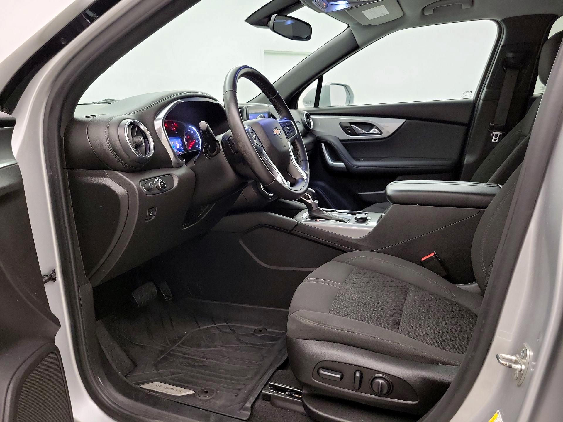 Thumbnail: 2019 Chevrolet Blazer - 11