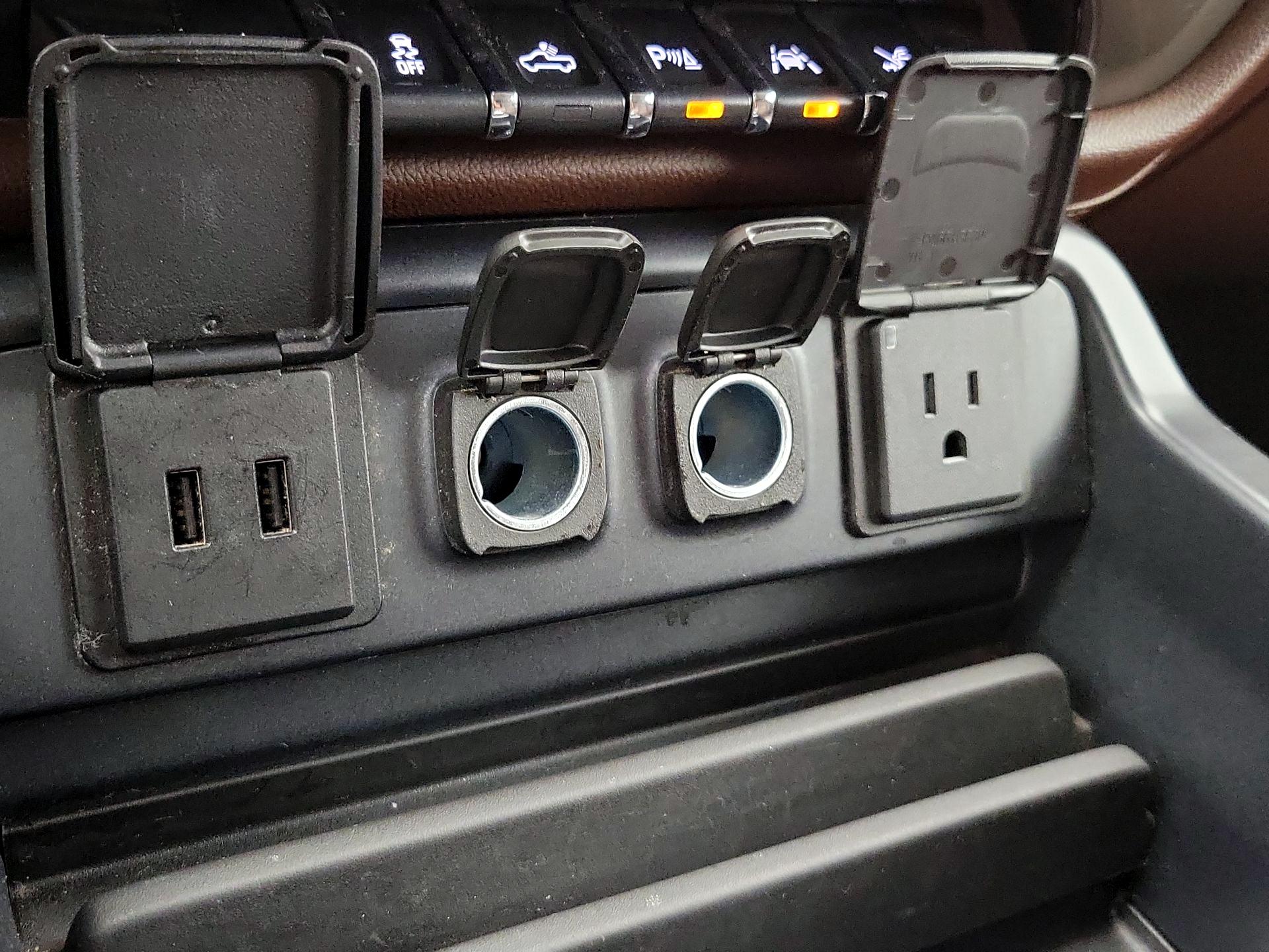 Thumbnail: 2018 Chevrolet Silverado 1500 - 19
