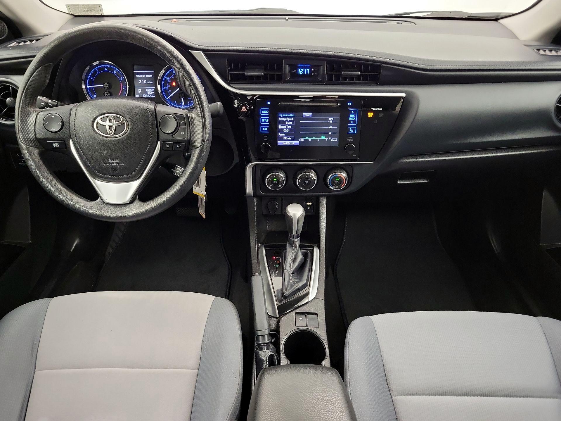 Thumbnail: 2017 Toyota Corolla - 9