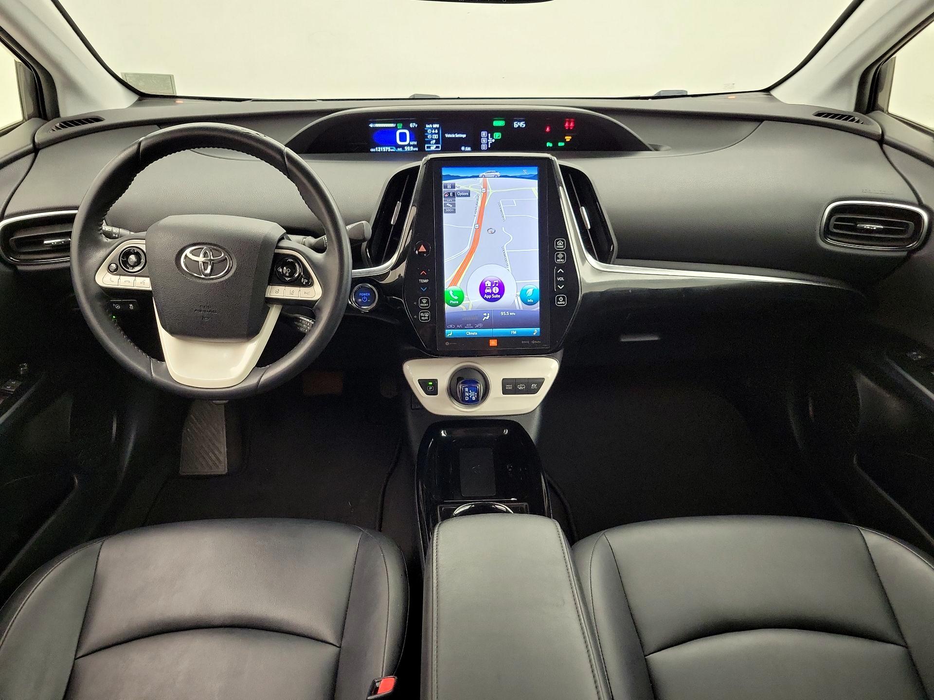 Thumbnail: 2017 Toyota Prius Prime - 9