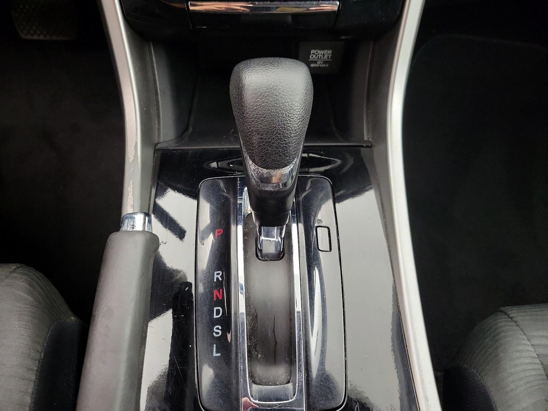Thumbnail: 2016 Honda Accord - 17