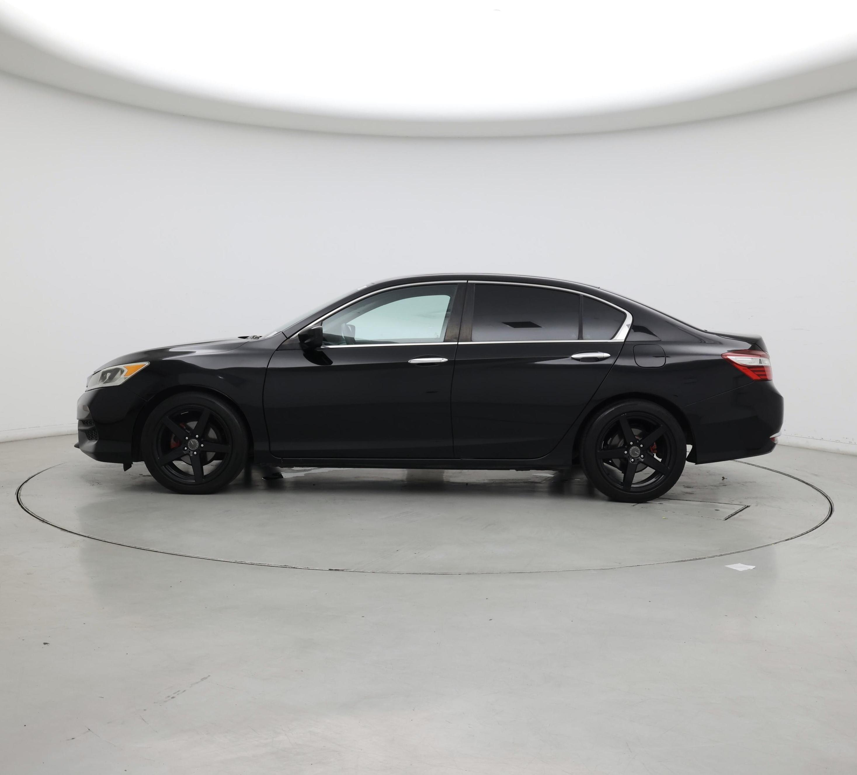 Thumbnail: 2016 Honda Accord - 3