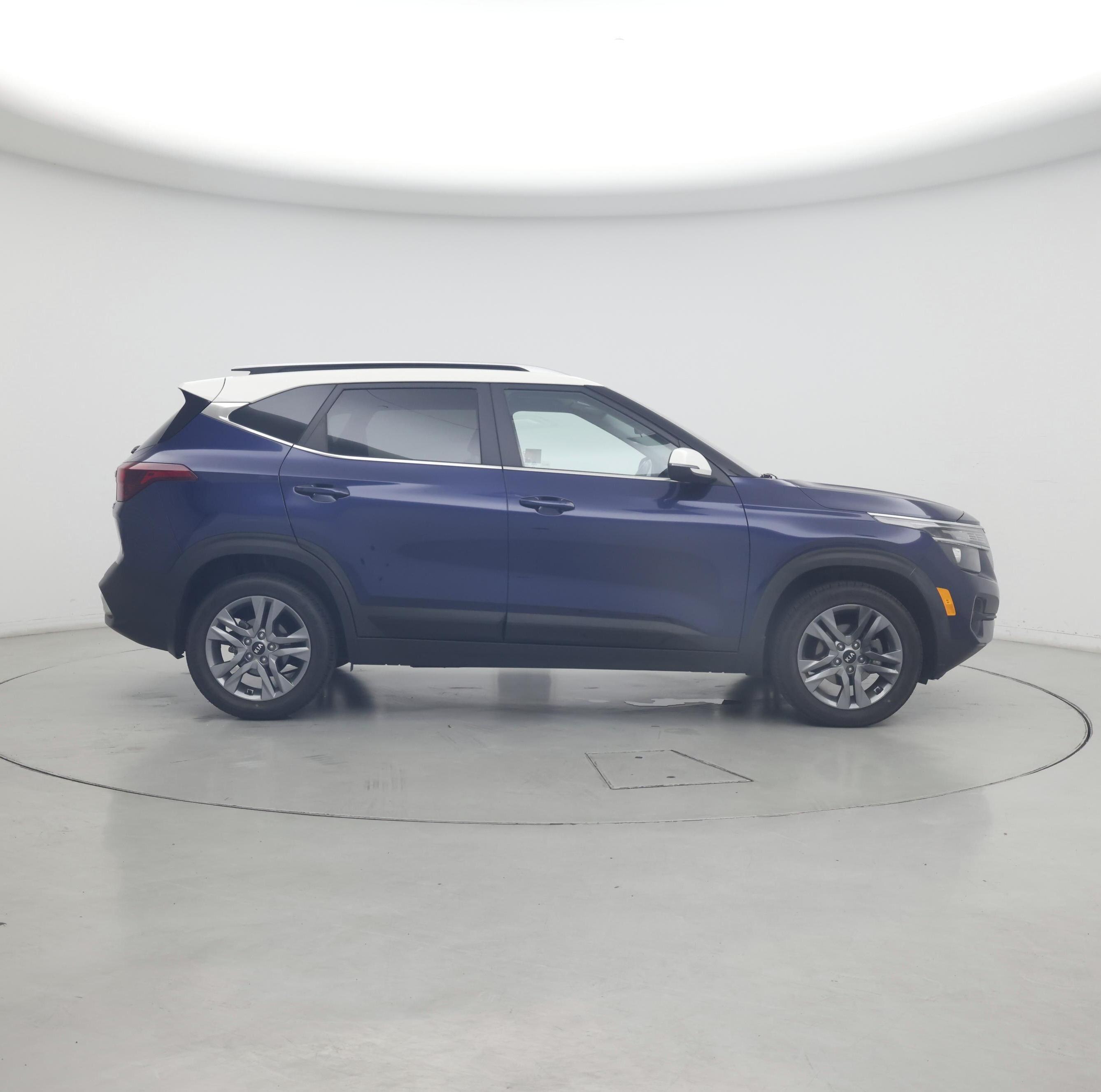 Thumbnail: 2021 Kia Seltos - 7