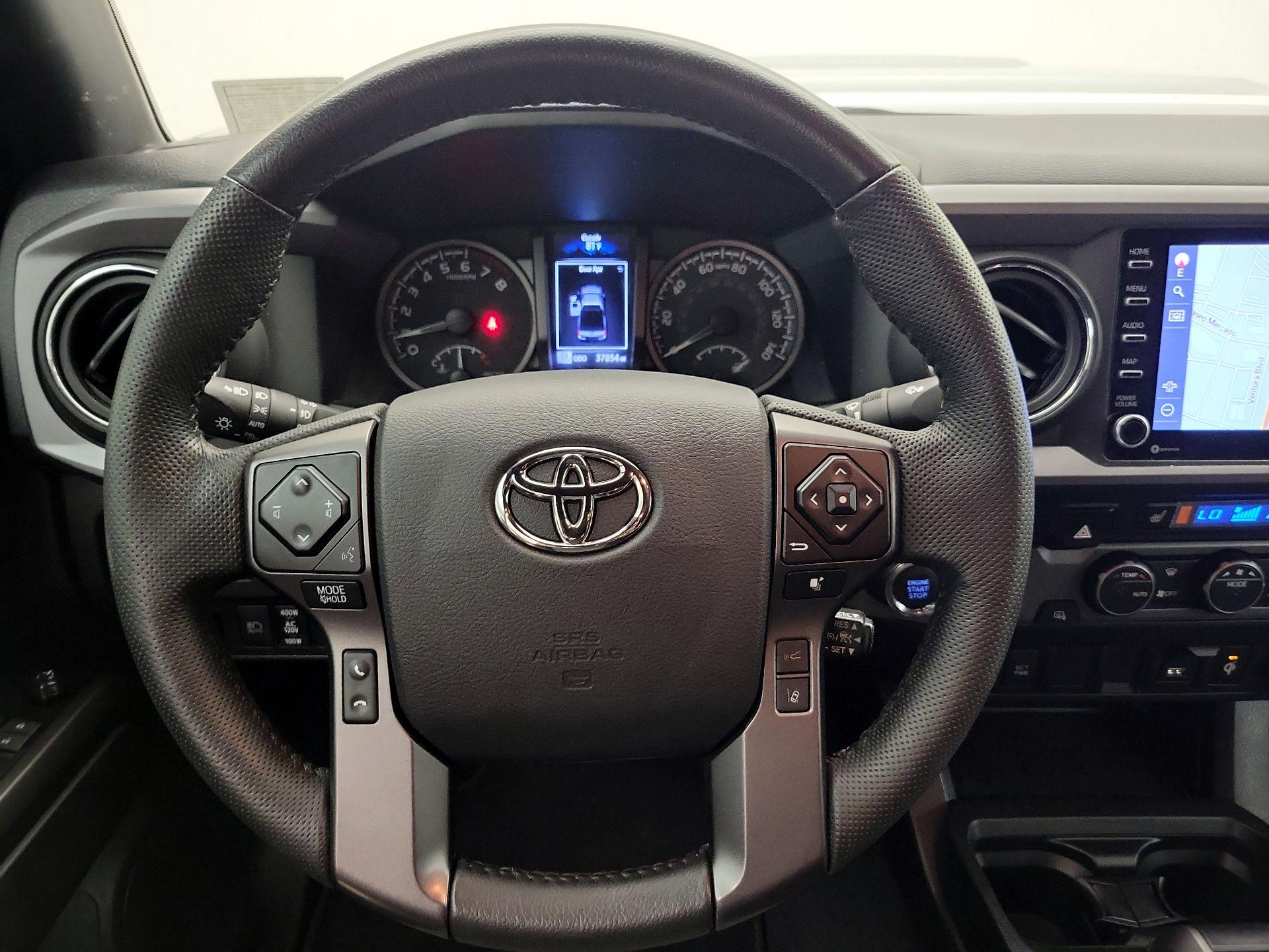 Thumbnail: 2022 Toyota Tacoma - 10