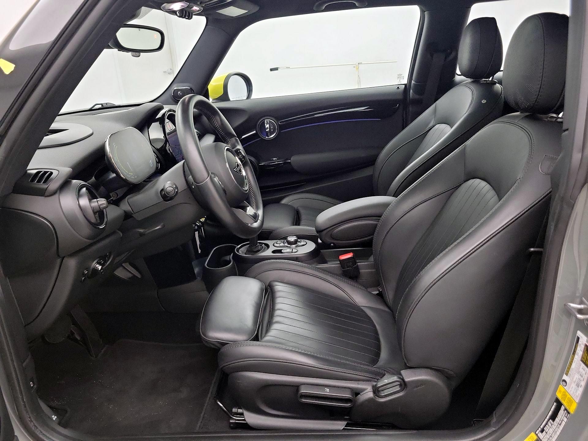 Thumbnail: 2023 MINI Cooper Hardtop - 11