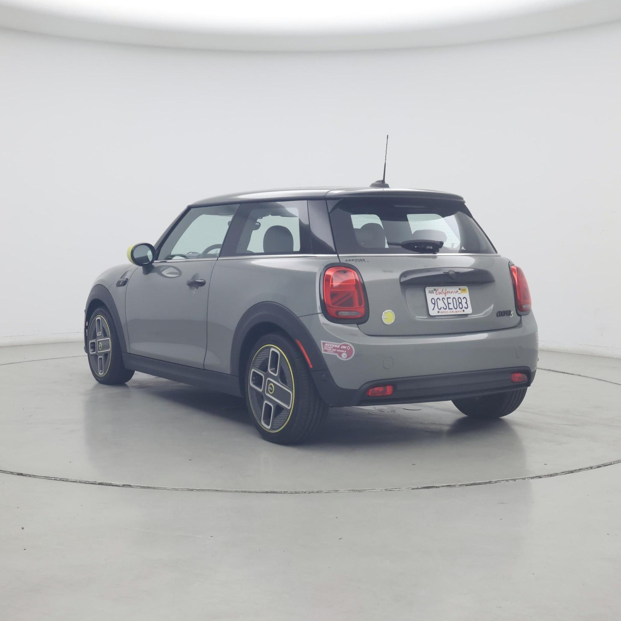 Thumbnail: 2023 MINI Cooper Hardtop - 2
