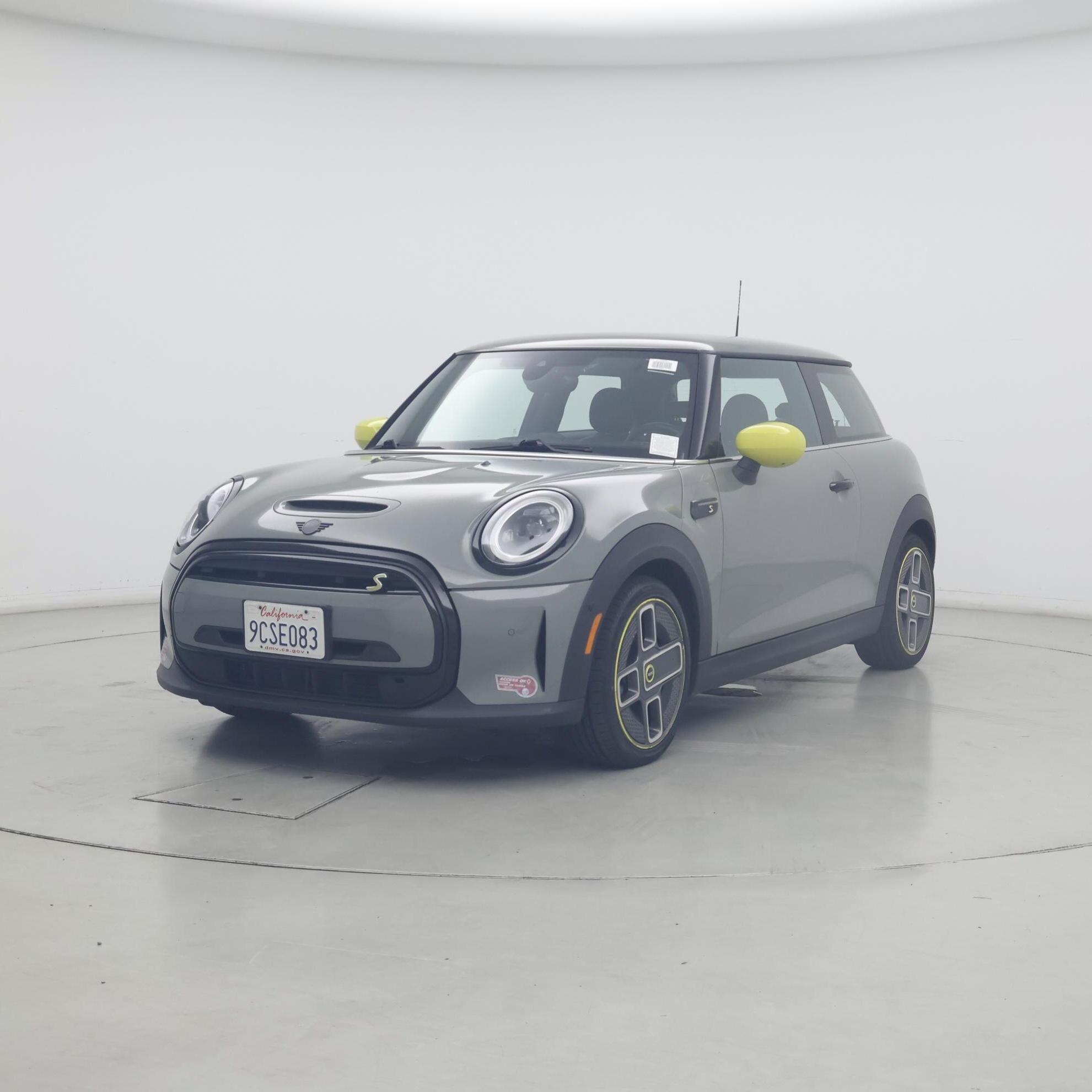 Thumbnail: 2023 MINI Cooper Hardtop - 4