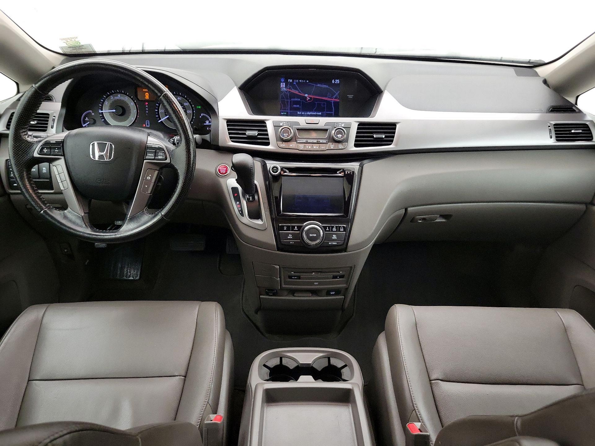 Thumbnail: 2015 Honda Odyssey - 9