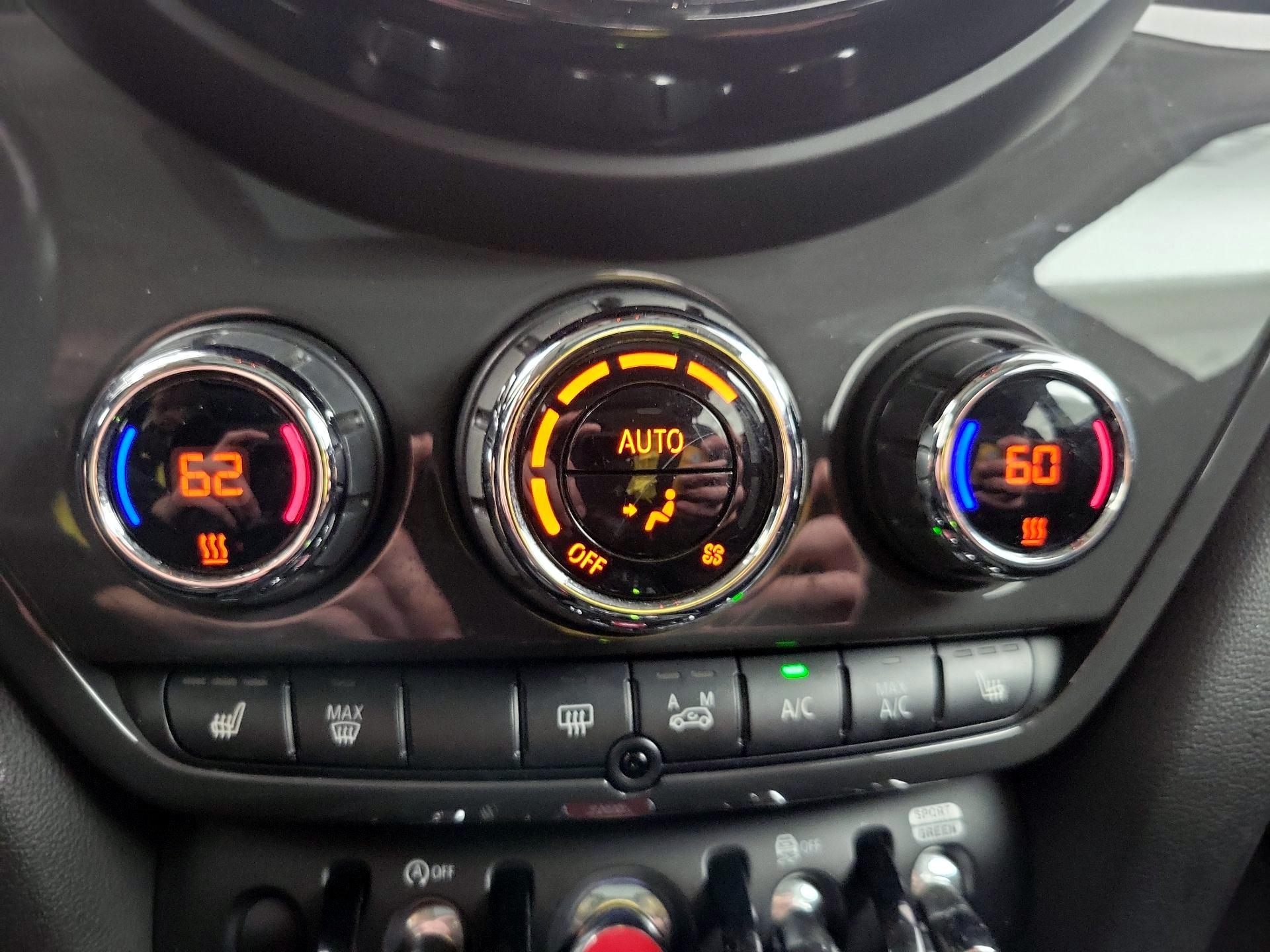 Thumbnail: 2018 MINI Cooper Countryman - 16