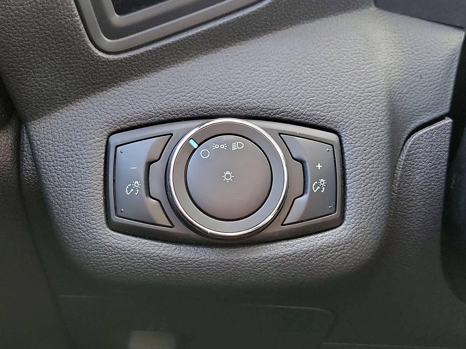 Thumbnail: 2014 Ford Escape - 13