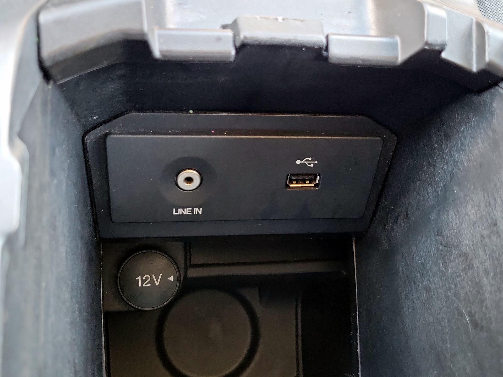 Thumbnail: 2014 Ford Escape - 17