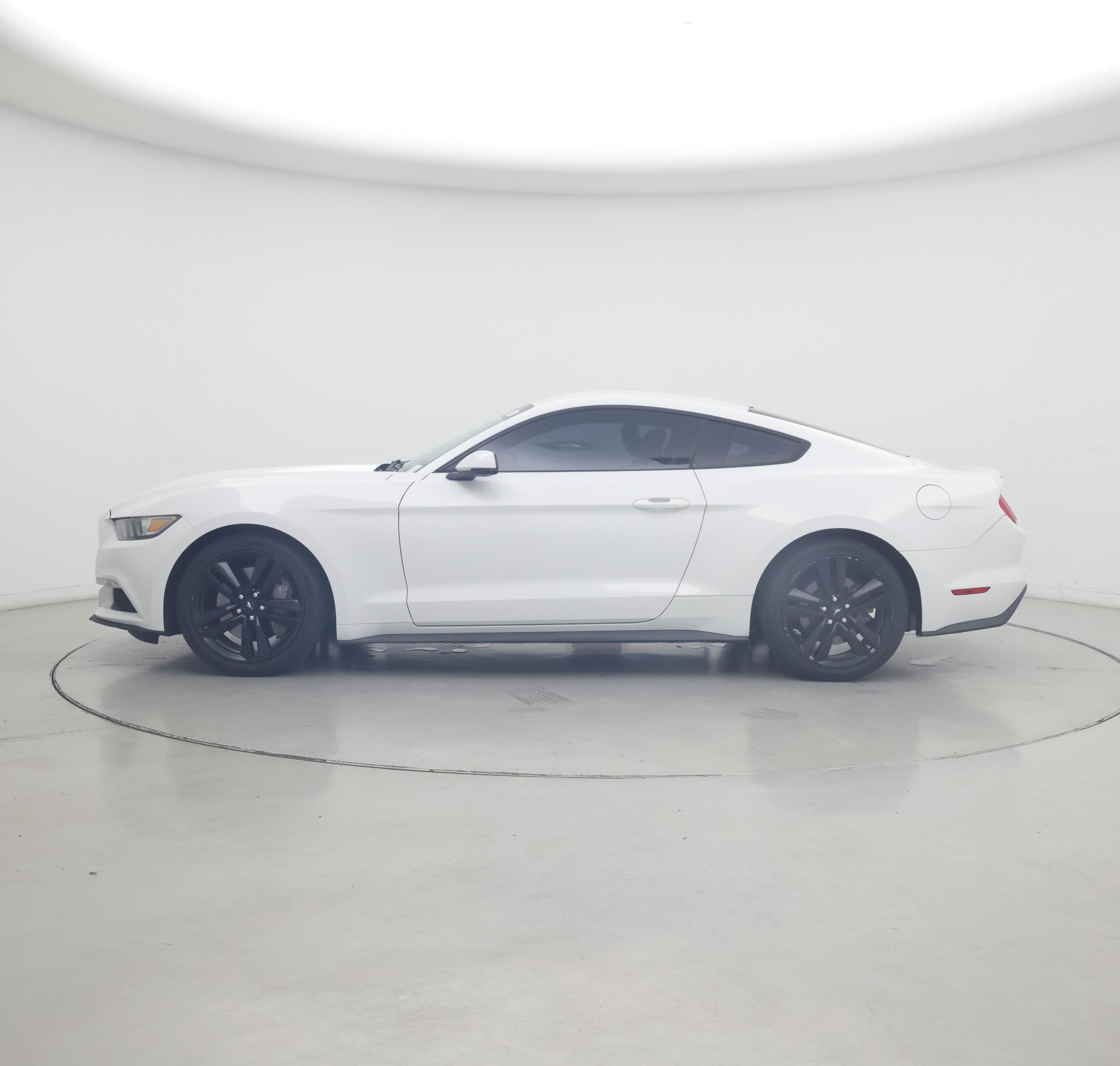 Thumbnail: 2016 Ford Mustang - 3