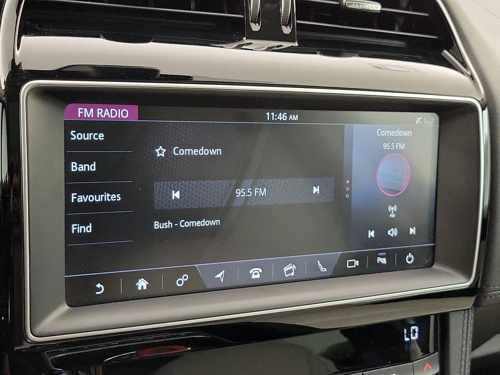 Thumbnail: 2019 Jaguar F-Pace - 15