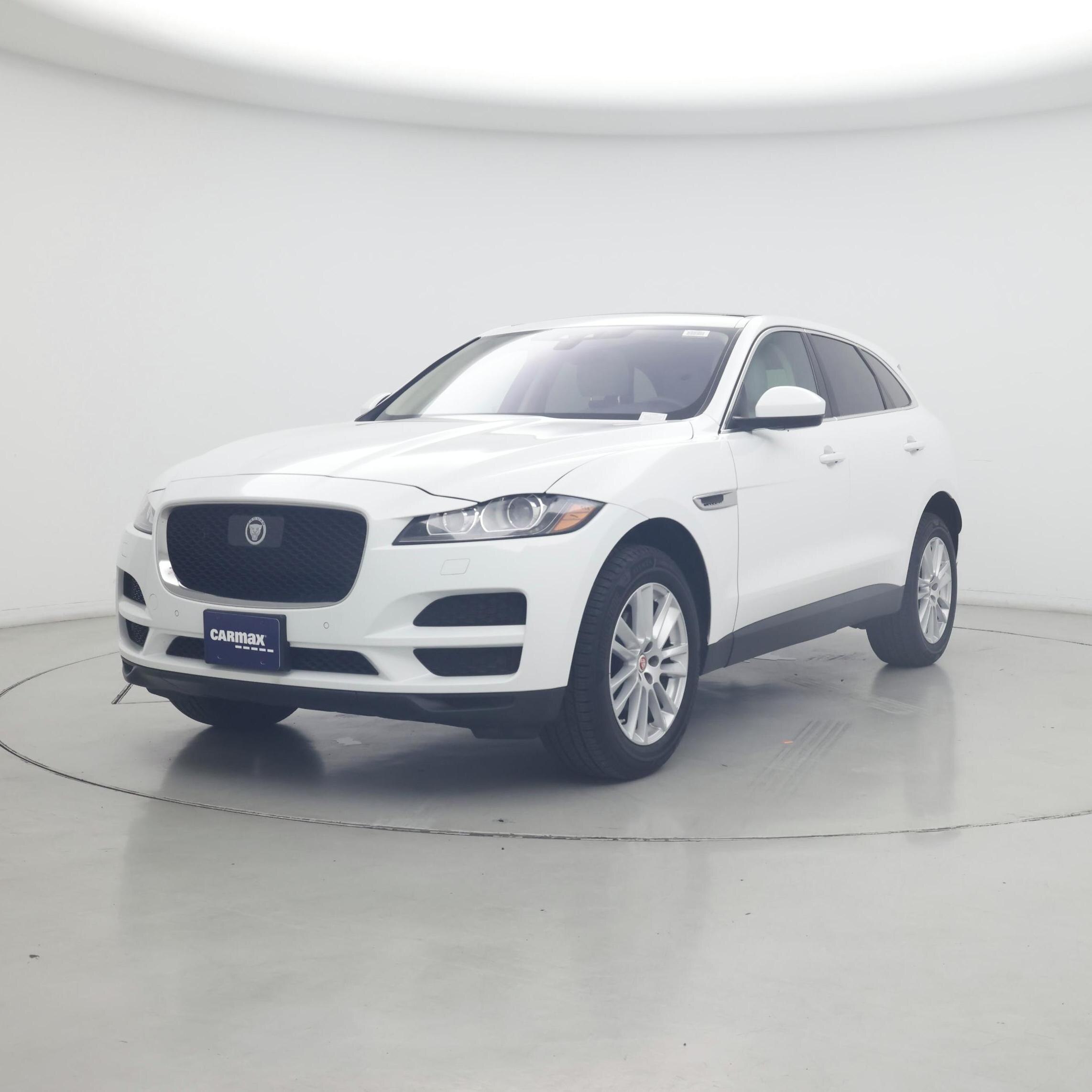 Thumbnail: 2019 Jaguar F-Pace - 4