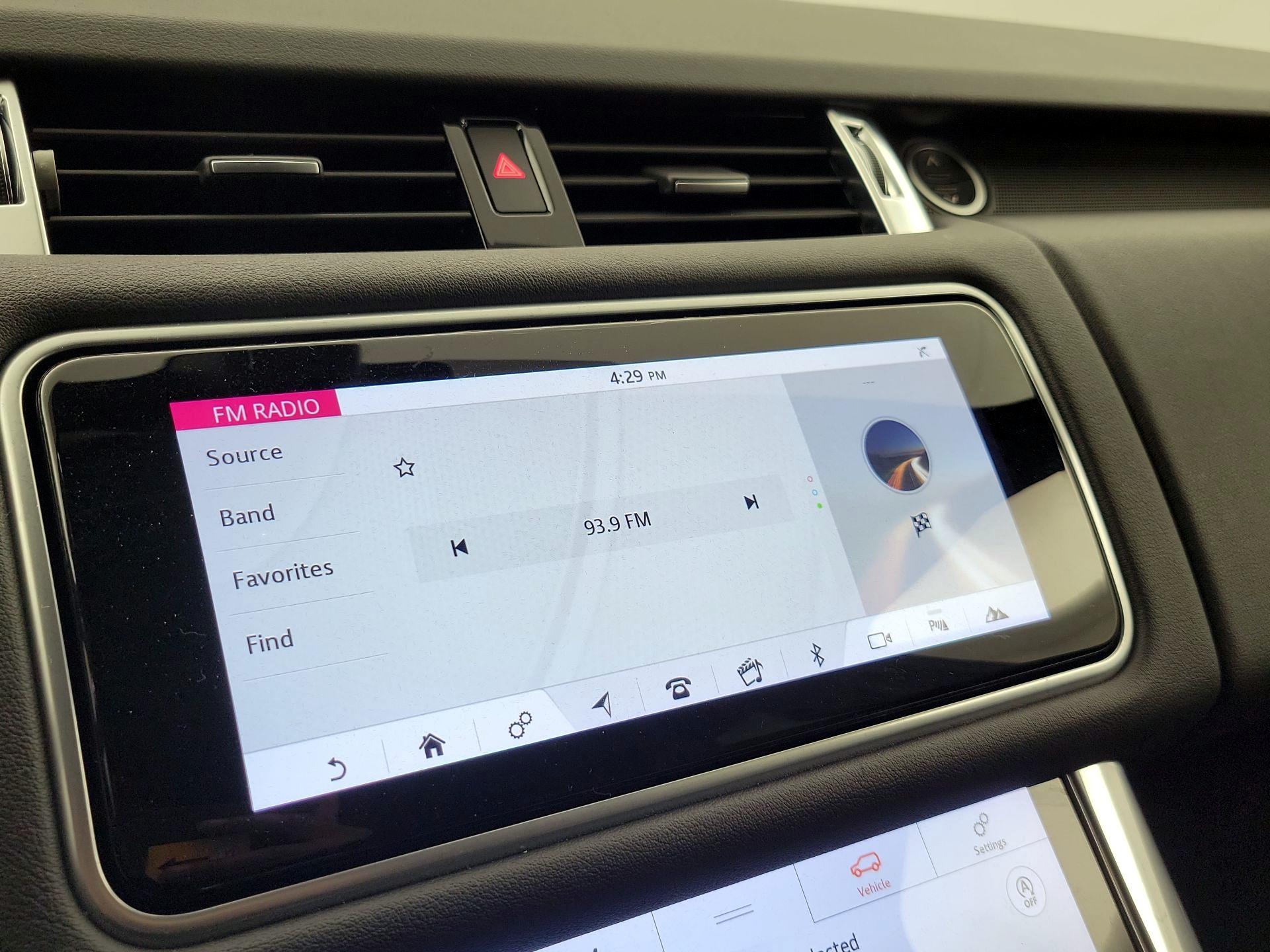 Thumbnail: 2020 Land Rover Range Rover Sport - 16