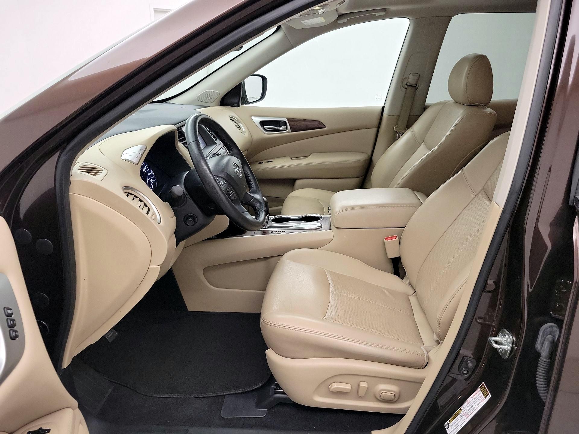 Thumbnail: 2019 Nissan Pathfinder - 11