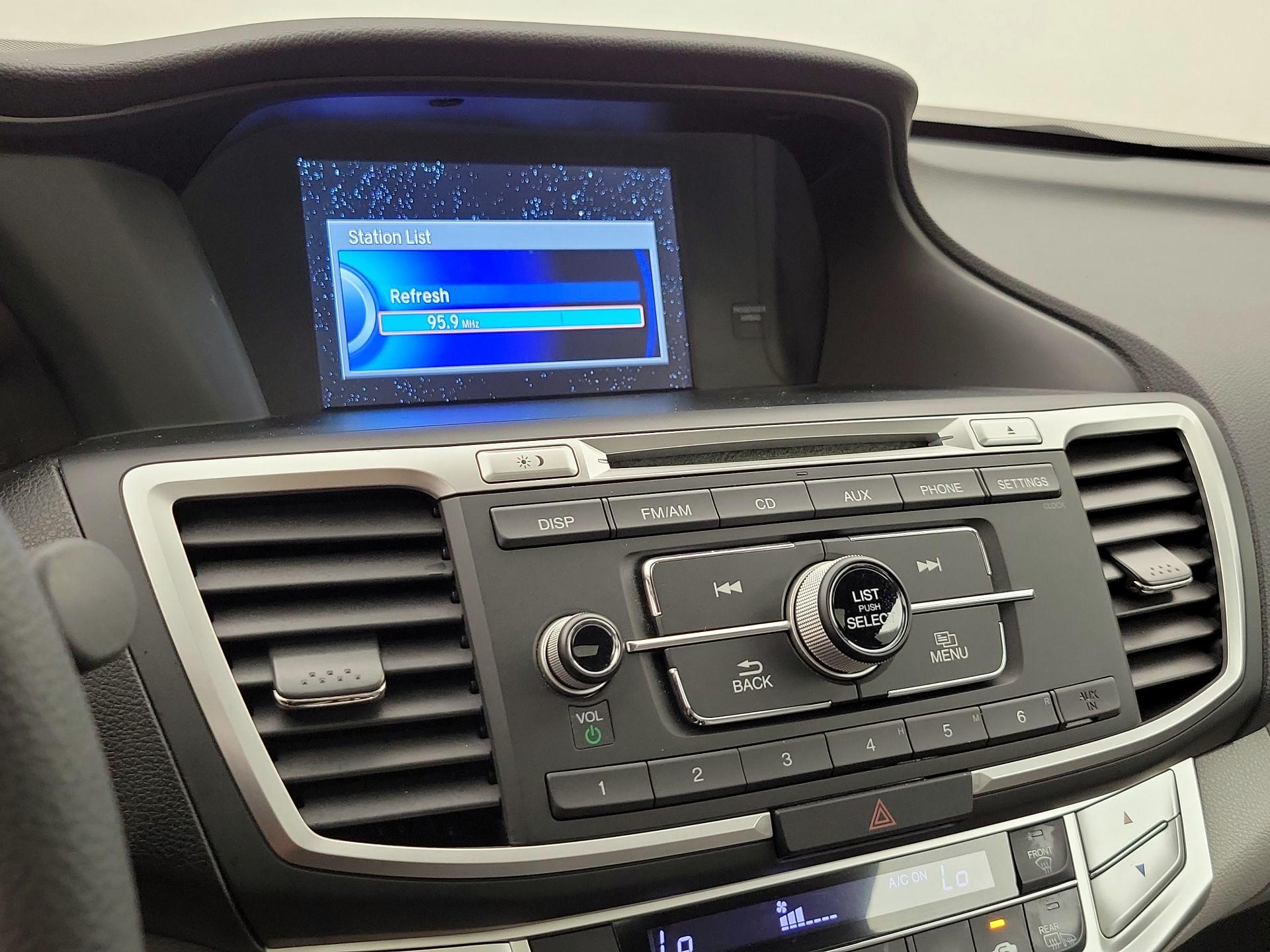 Thumbnail: 2014 Honda Accord - 15