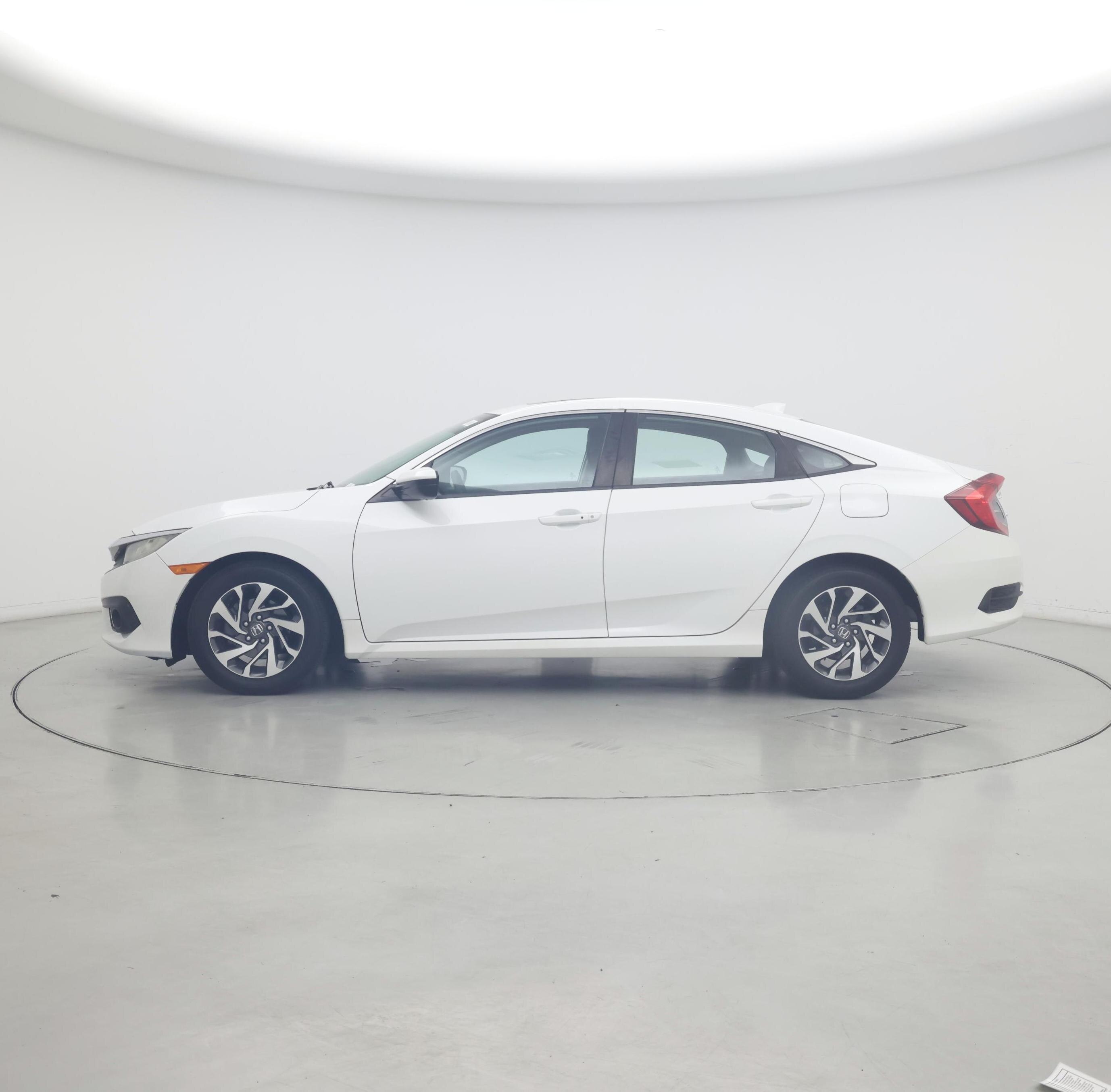 Thumbnail: 2018 Honda Civic - 3