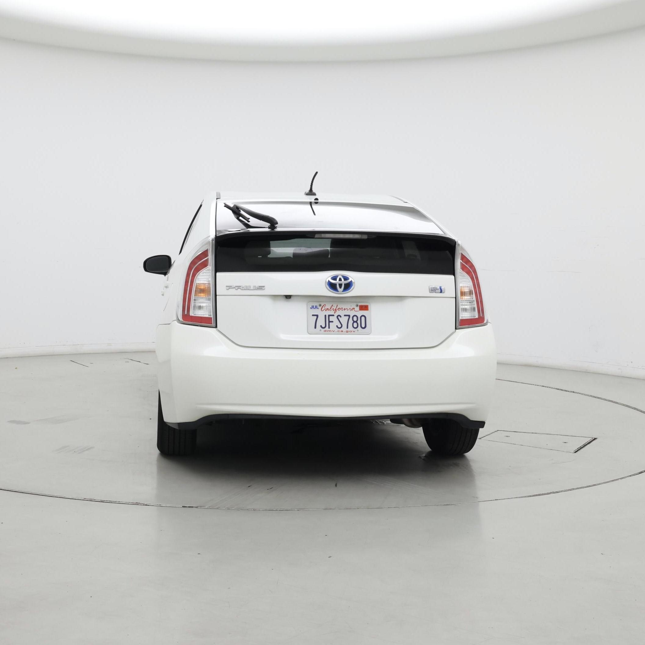 Thumbnail: 2014 Toyota Prius - 6