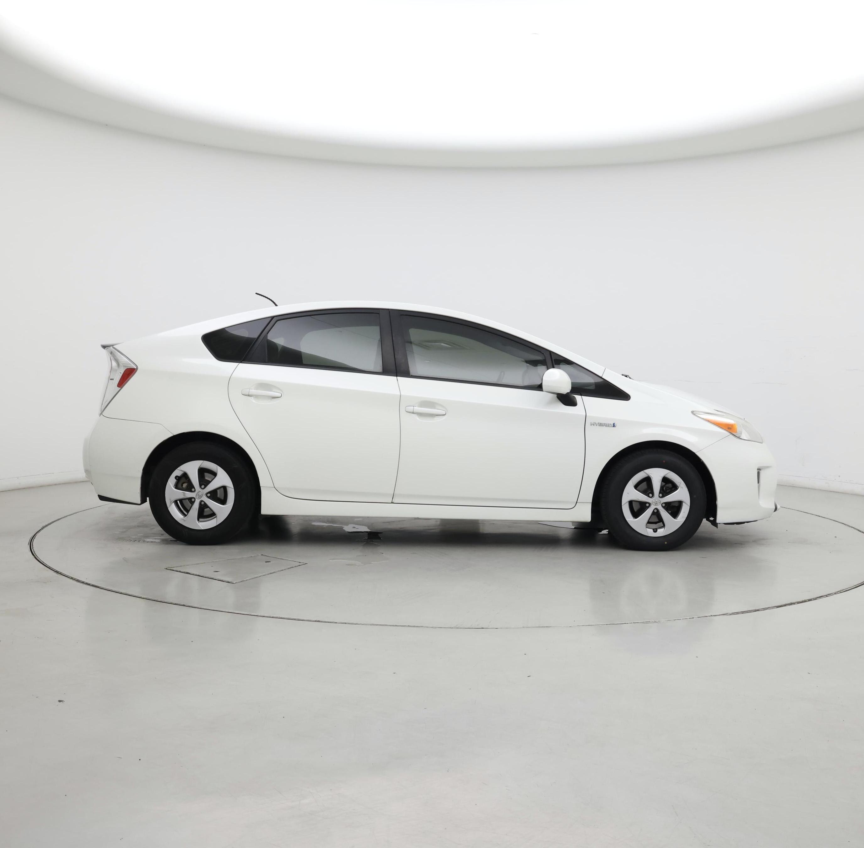 Thumbnail: 2014 Toyota Prius - 7