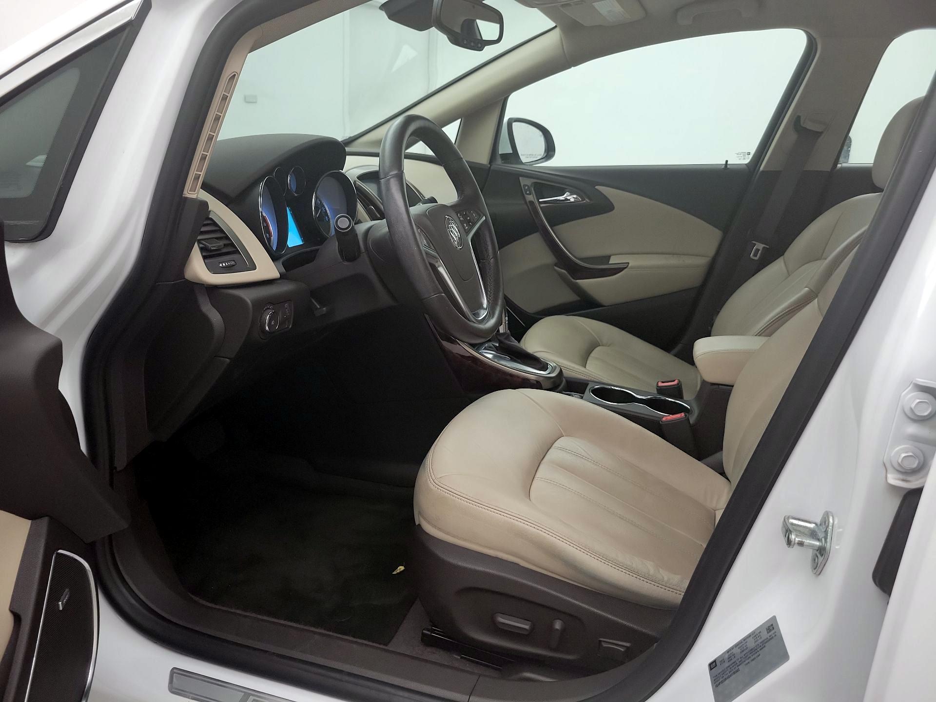 Thumbnail: 2016 Buick Verano - 11