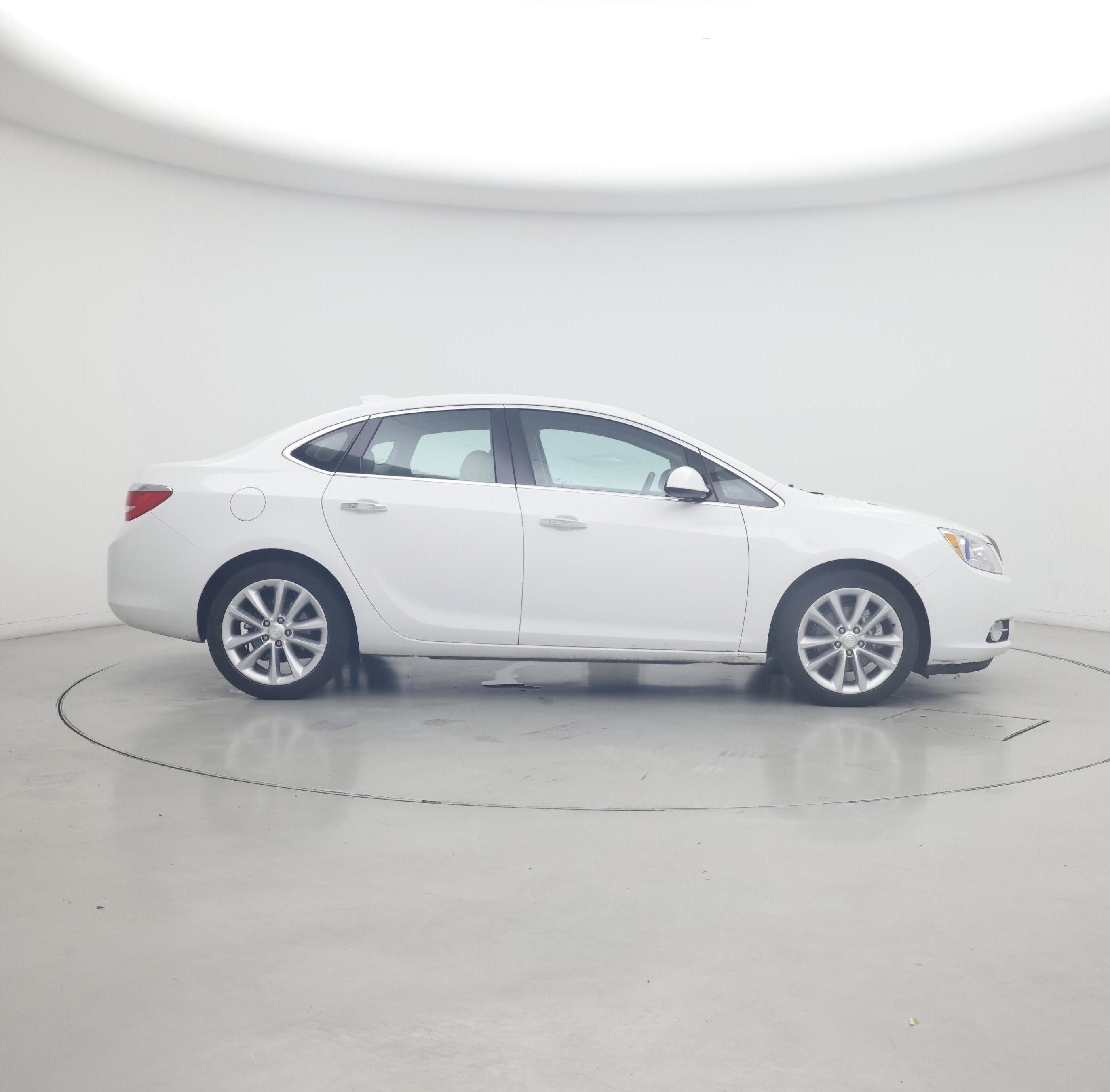 Thumbnail: 2016 Buick Verano - 7