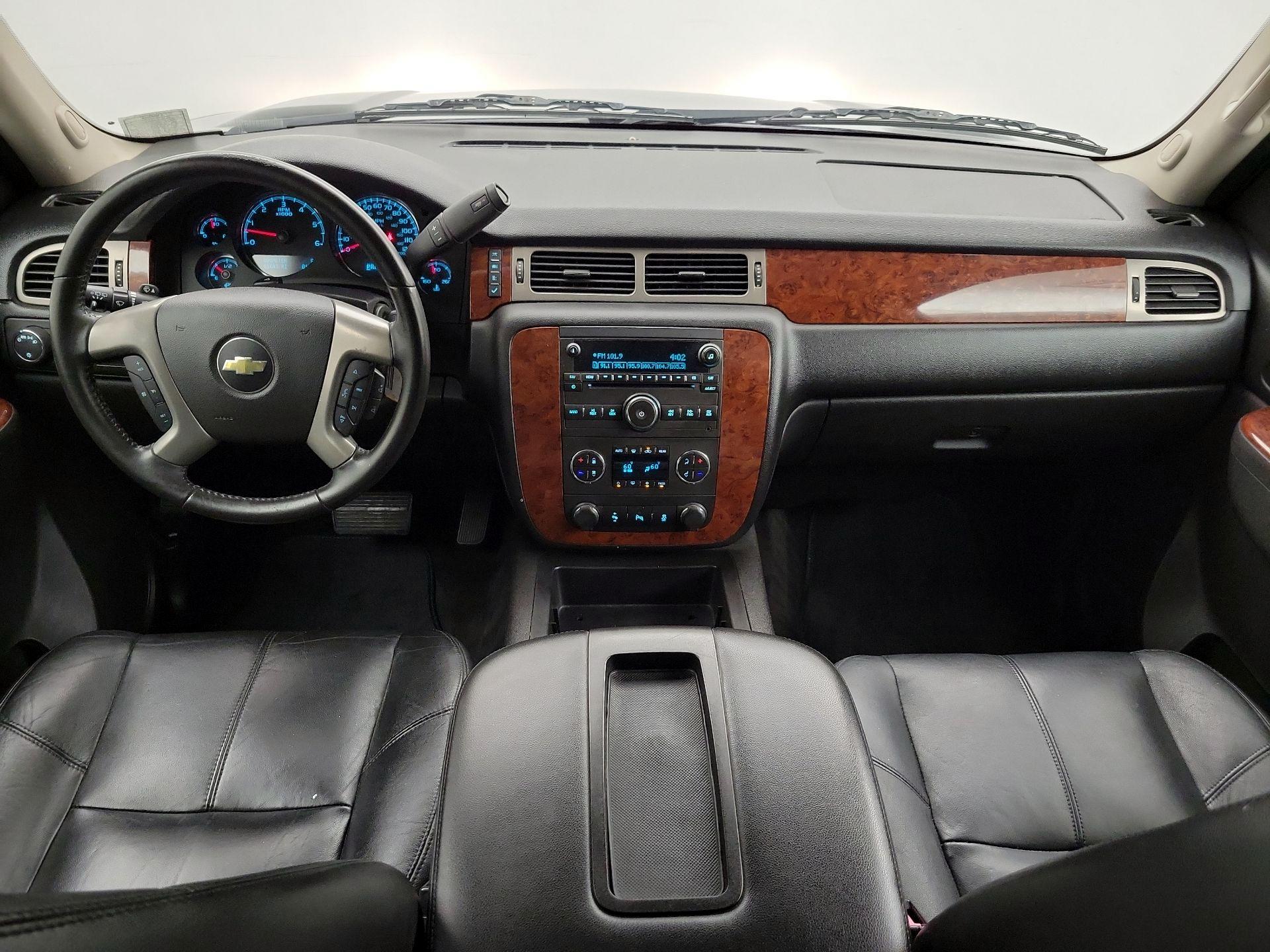 Thumbnail: 2014 Chevrolet Tahoe - 9