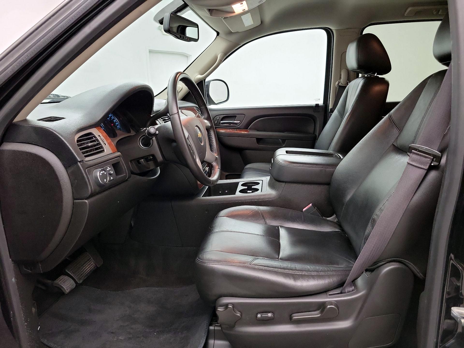 Thumbnail: 2014 Chevrolet Tahoe - 11