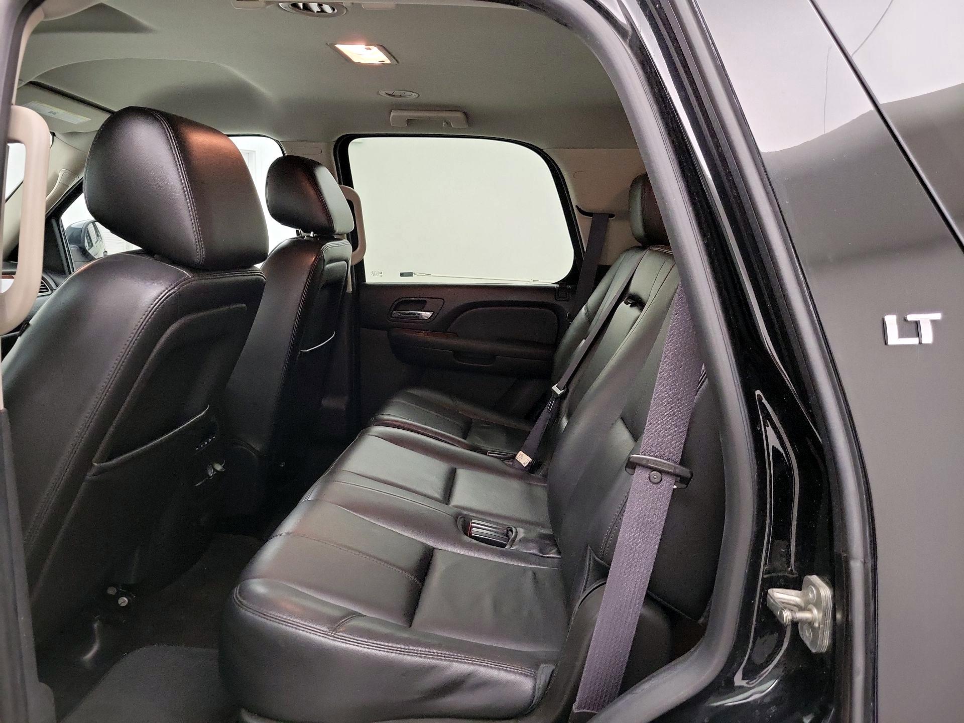 Thumbnail: 2014 Chevrolet Tahoe - 18