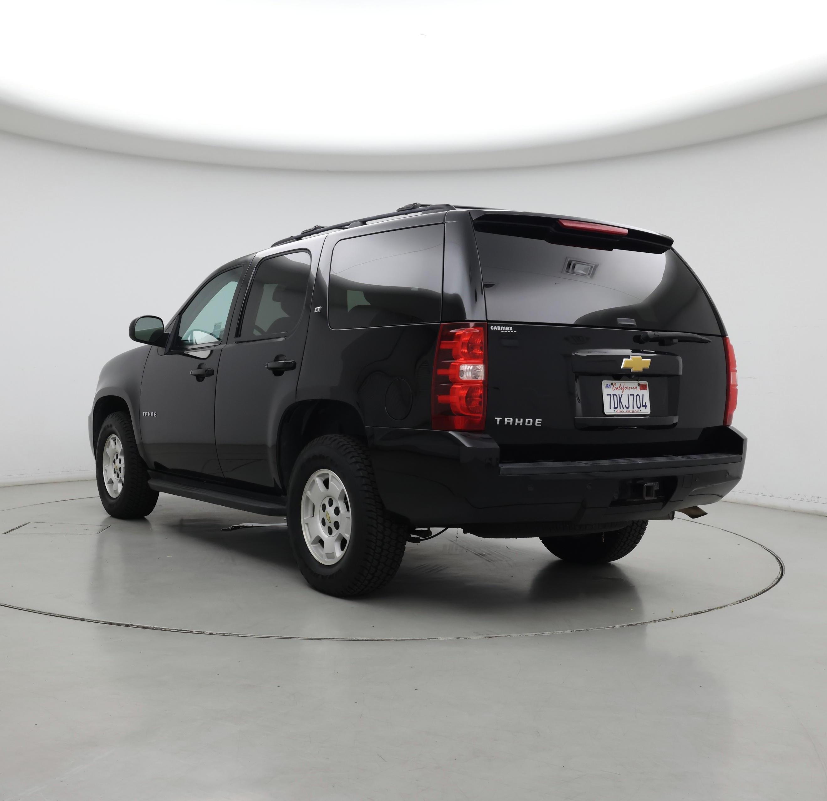 Thumbnail: 2014 Chevrolet Tahoe - 2