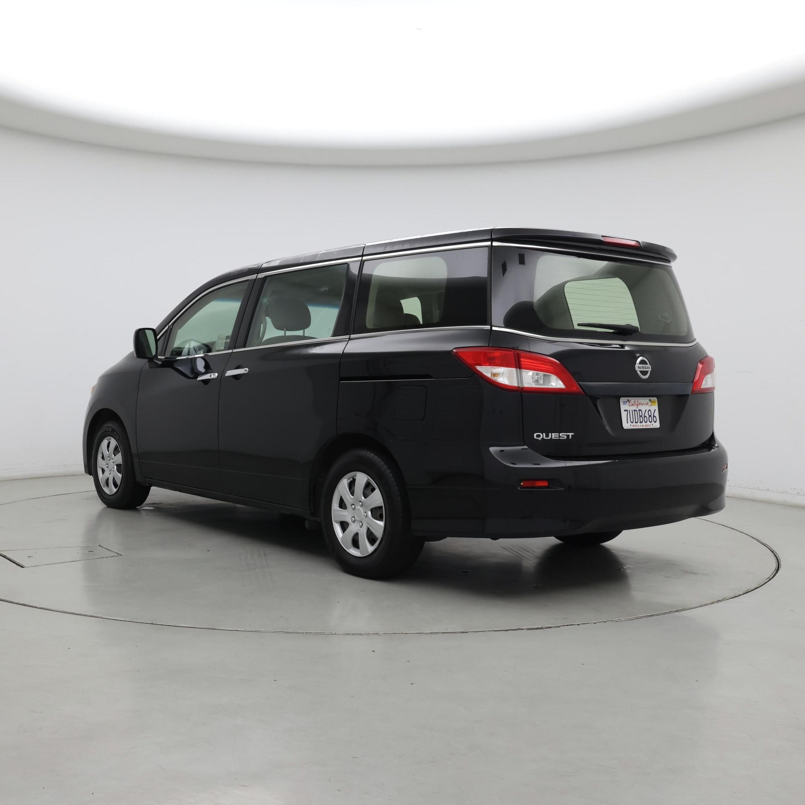Thumbnail: 2016 Nissan Quest - 2