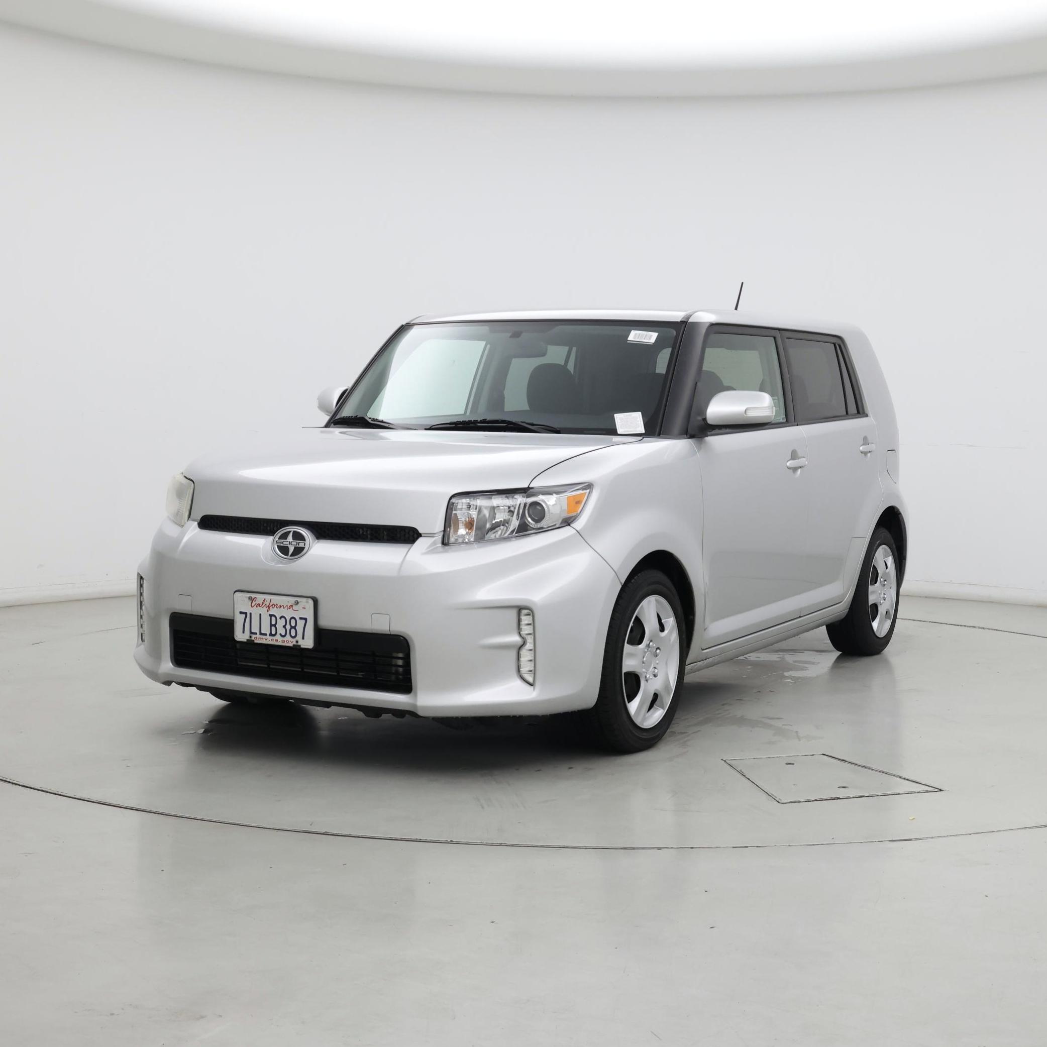 Thumbnail: 2015 Scion xB - 4