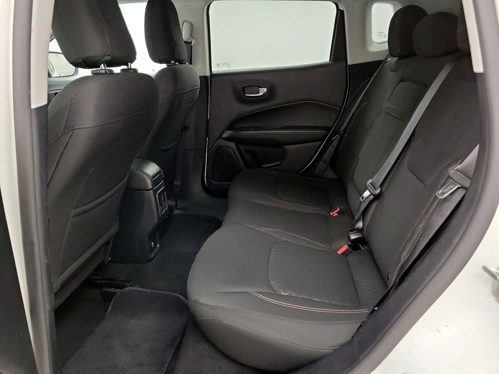 Thumbnail: 2017 Jeep Compass - 19