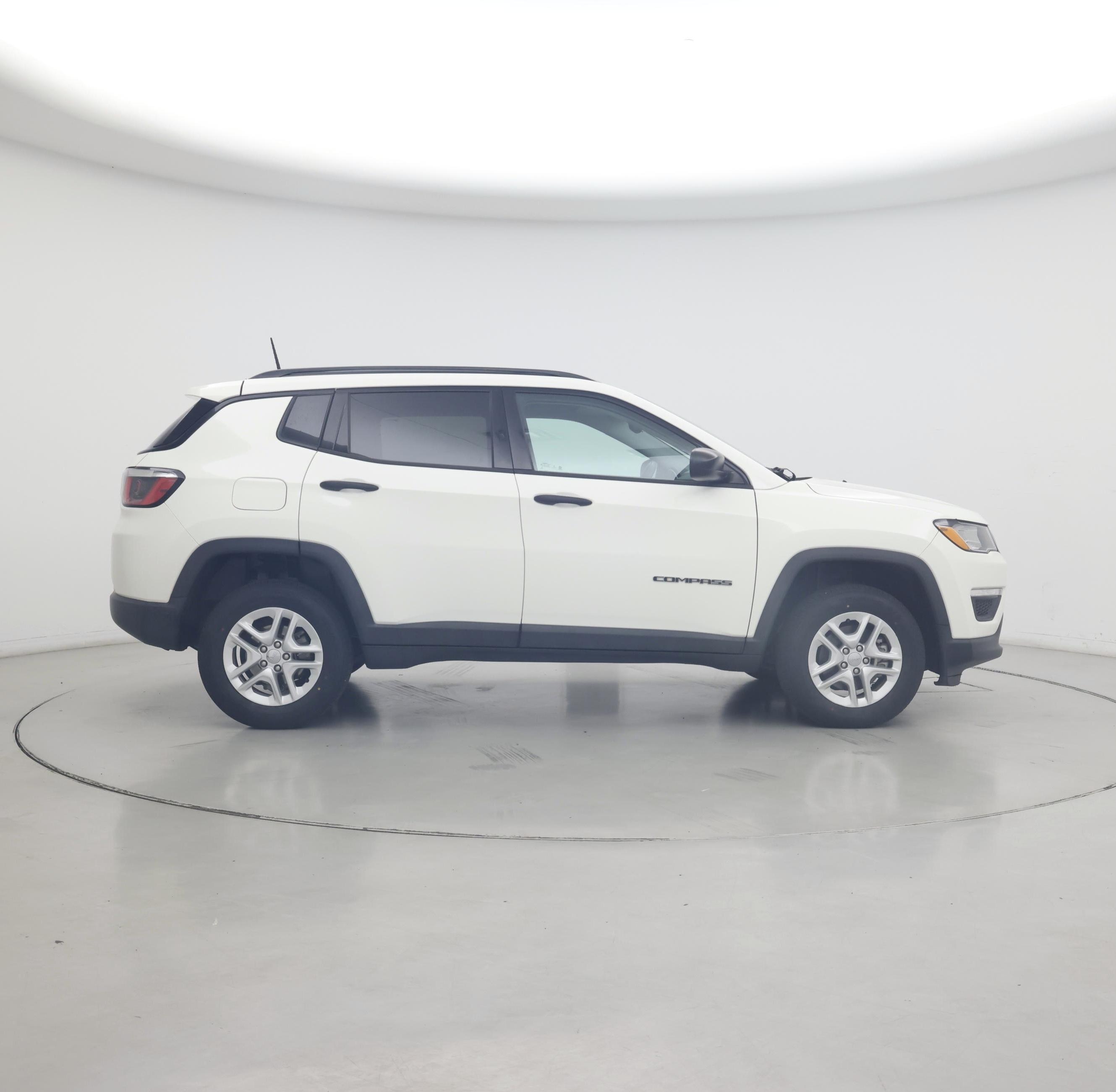 Thumbnail: 2017 Jeep Compass - 7