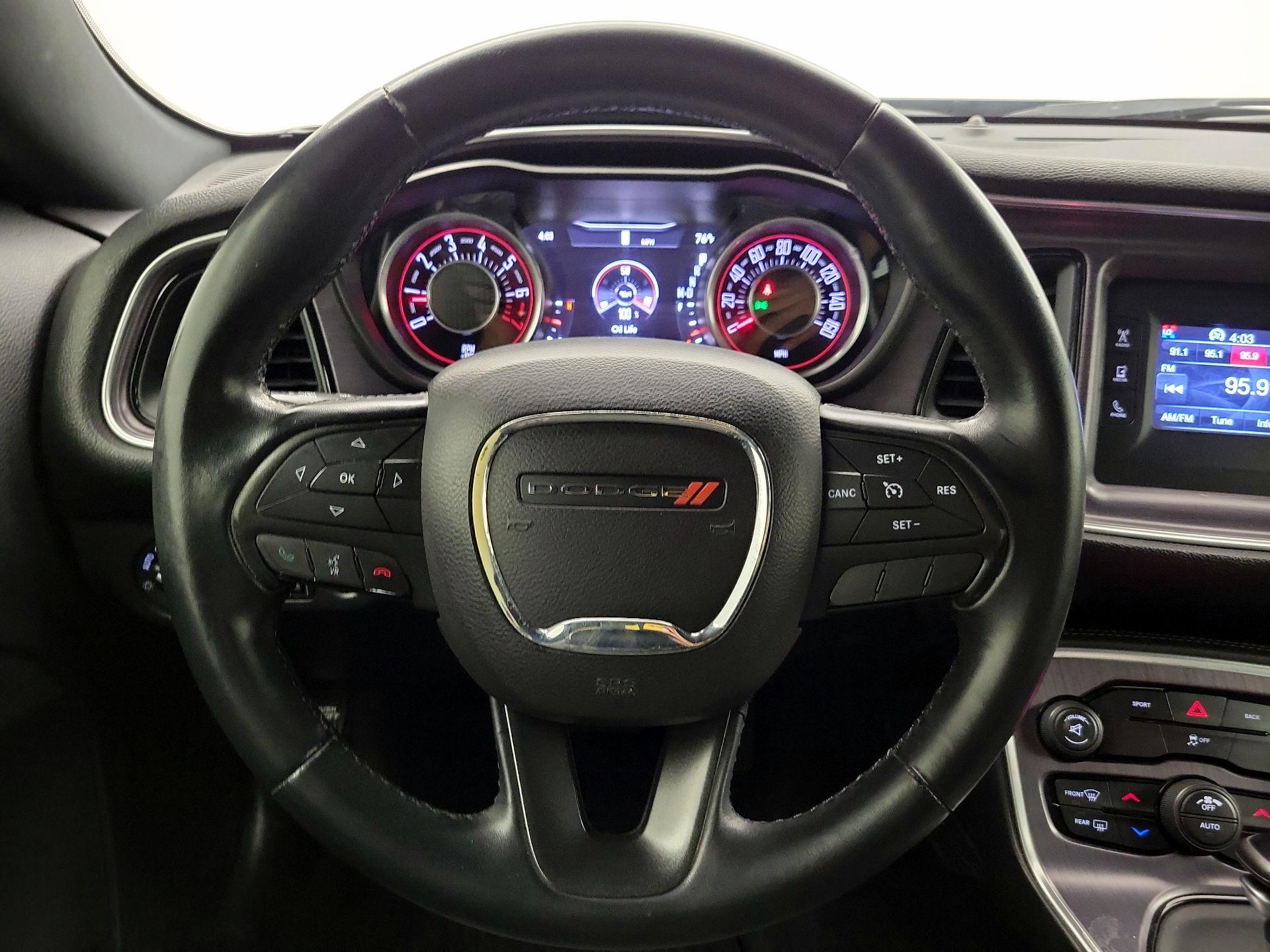 Thumbnail: 2015 Dodge Challenger - 10