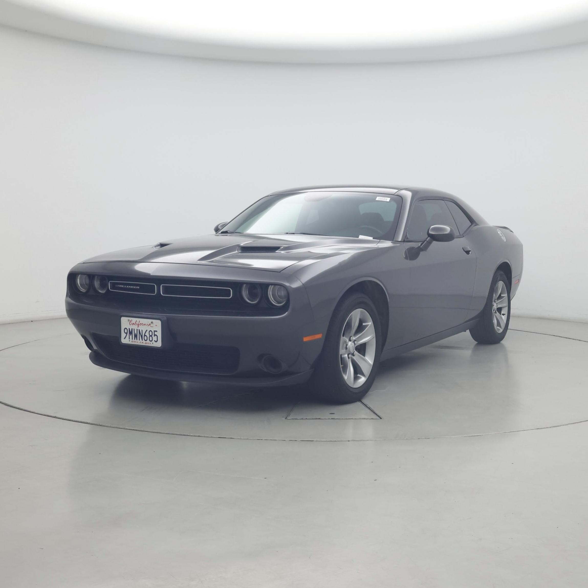 Thumbnail: 2015 Dodge Challenger - 4